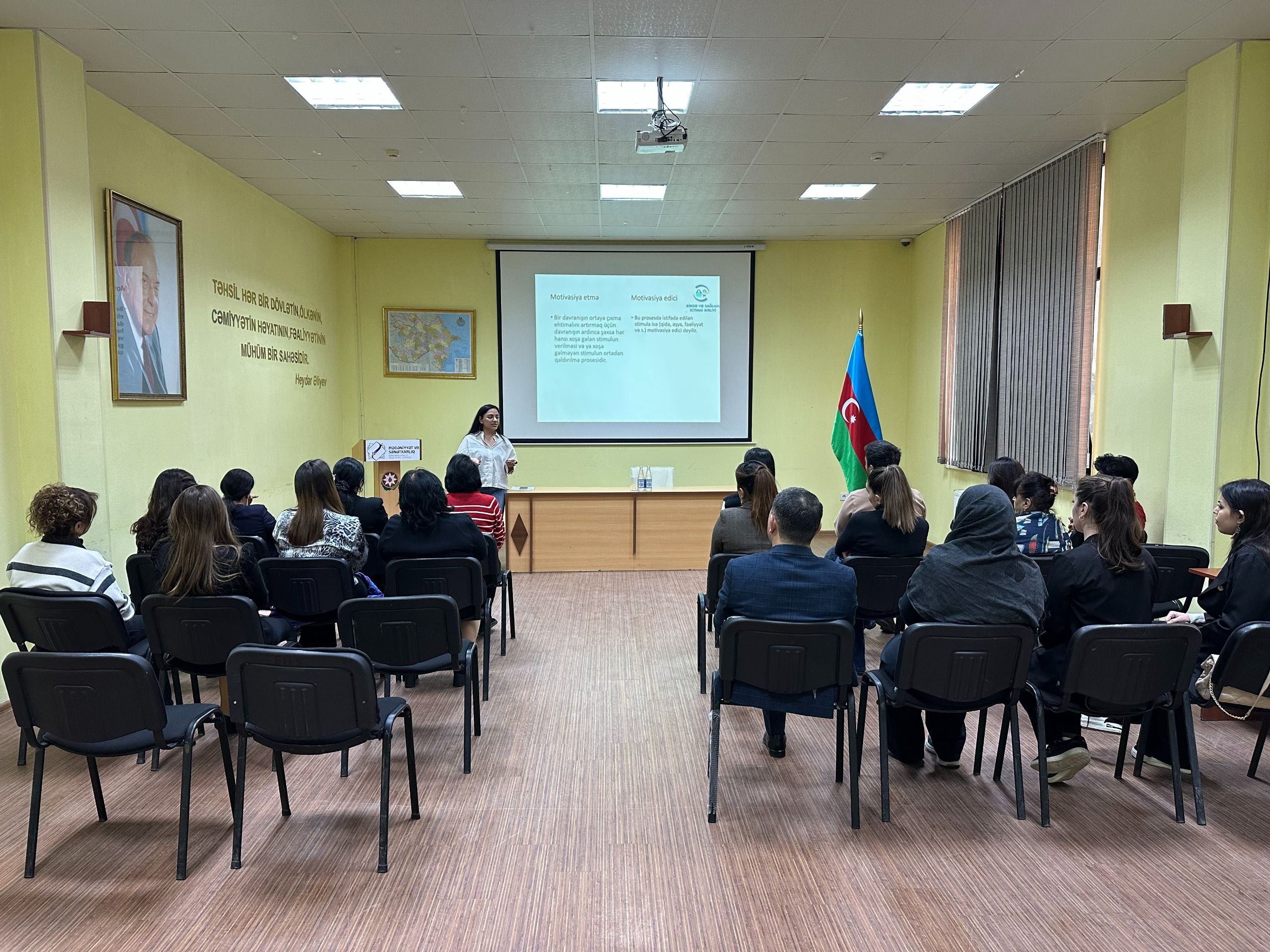 Peşə təhsilverənləri üçün “İnklüziv peşə təhsili metodaları” mövzusunda təlimlər keçirilib 