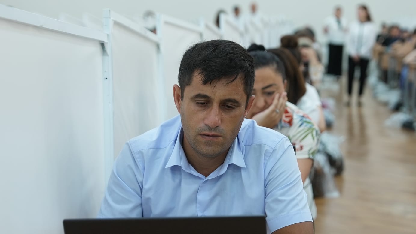 Peşə təmayüllü siniflərdə müəllim işləmək istəyənlər üçün imtahan keçirilir