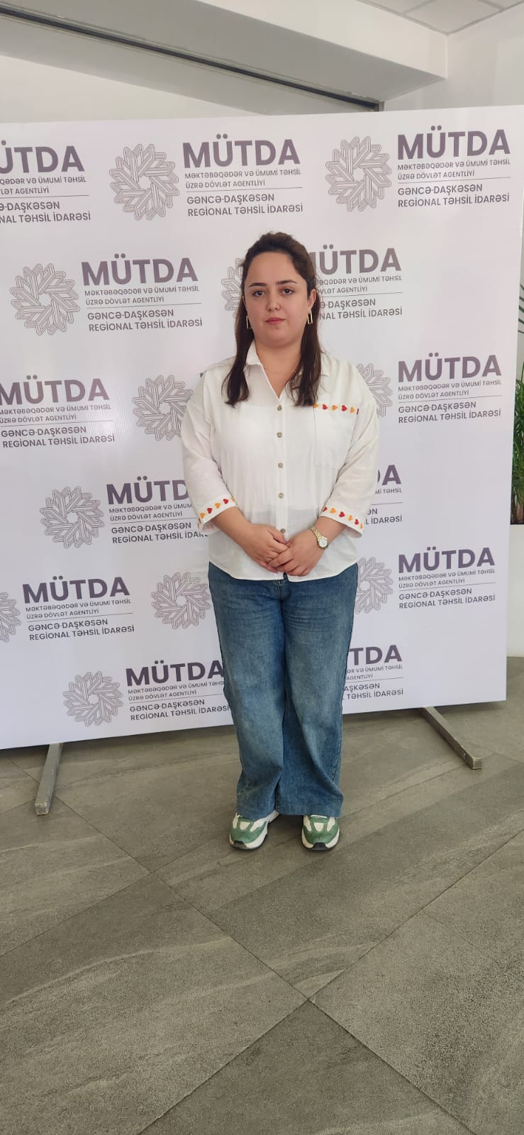 Peşəkarlıq imtahanı: Gəncə və ətraf bölgələrin müəllimləri danışırlar