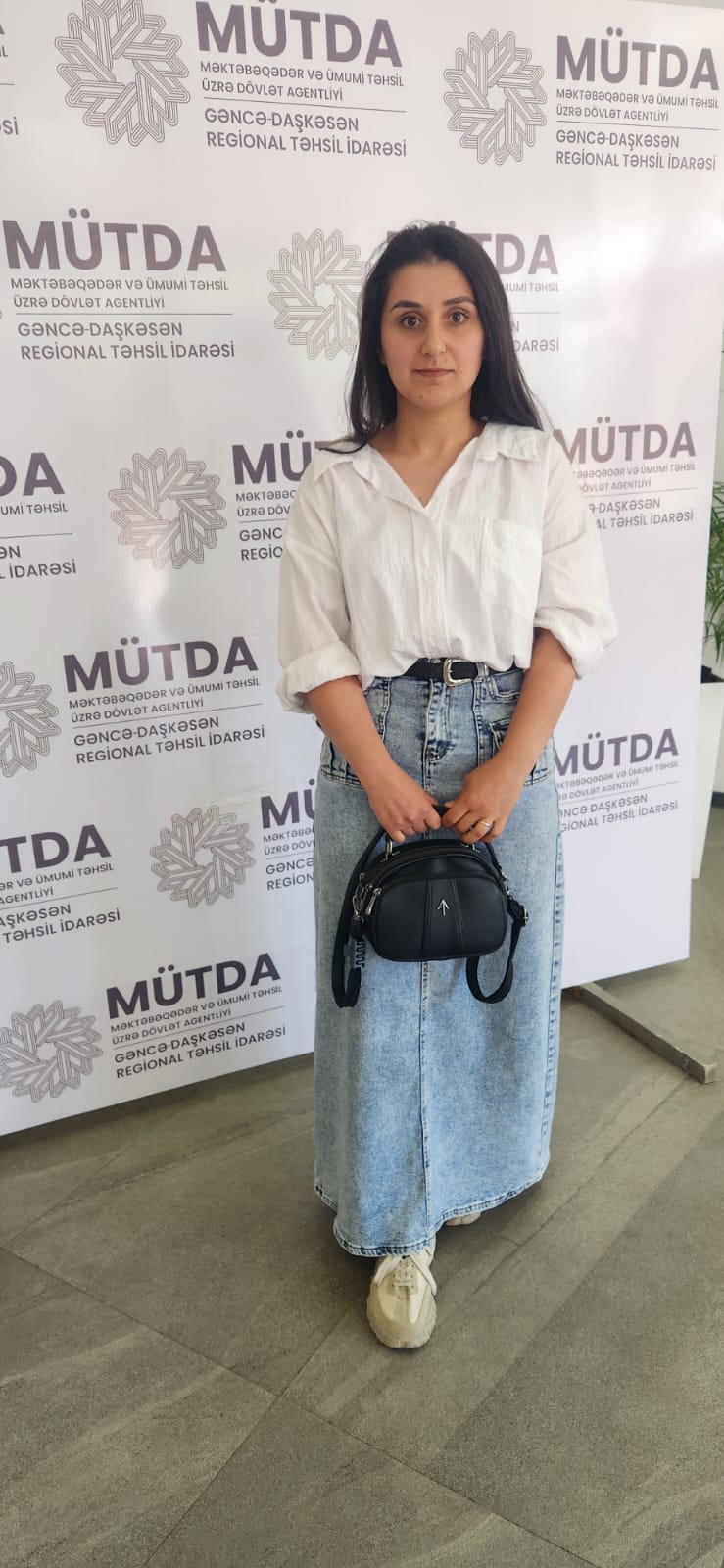 Peşəkarlıq imtahanı: Gəncə və ətraf bölgələrin müəllimləri danışırlar