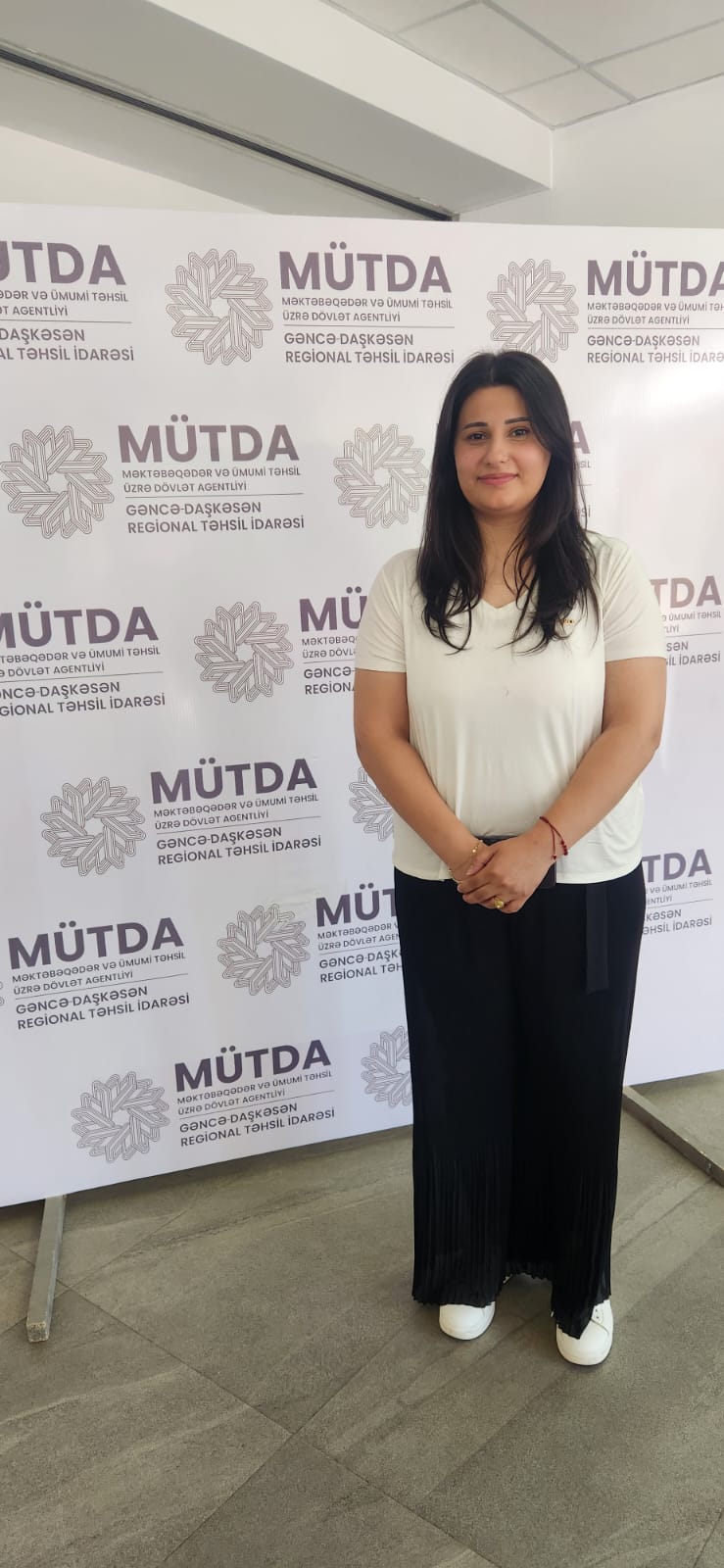 Peşəkarlıq imtahanı: Gəncə və ətraf bölgələrin müəllimləri danışırlar