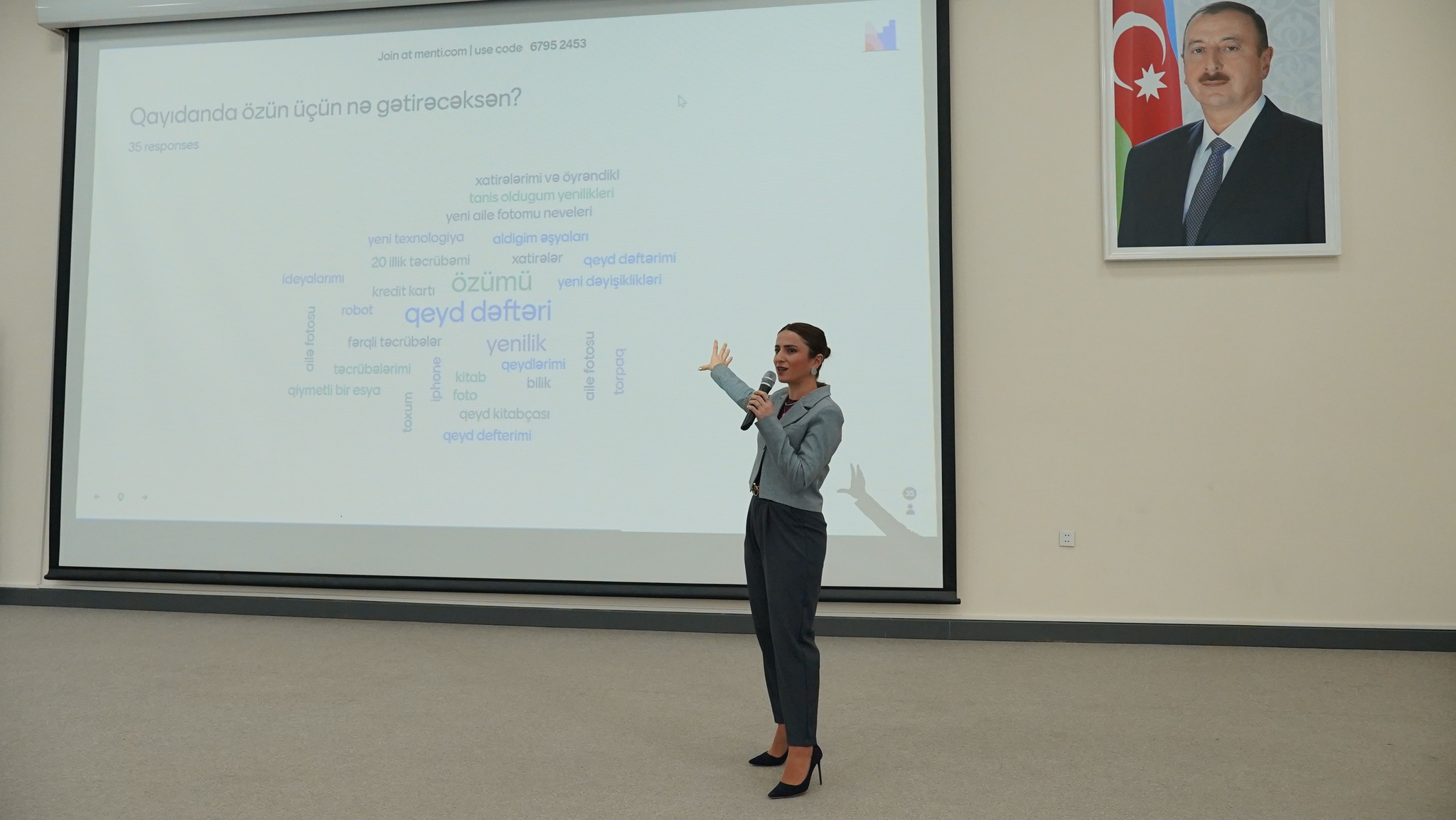 Peşəyönümü xidmətin məzmun və forma tələbləri müzakirə olunub