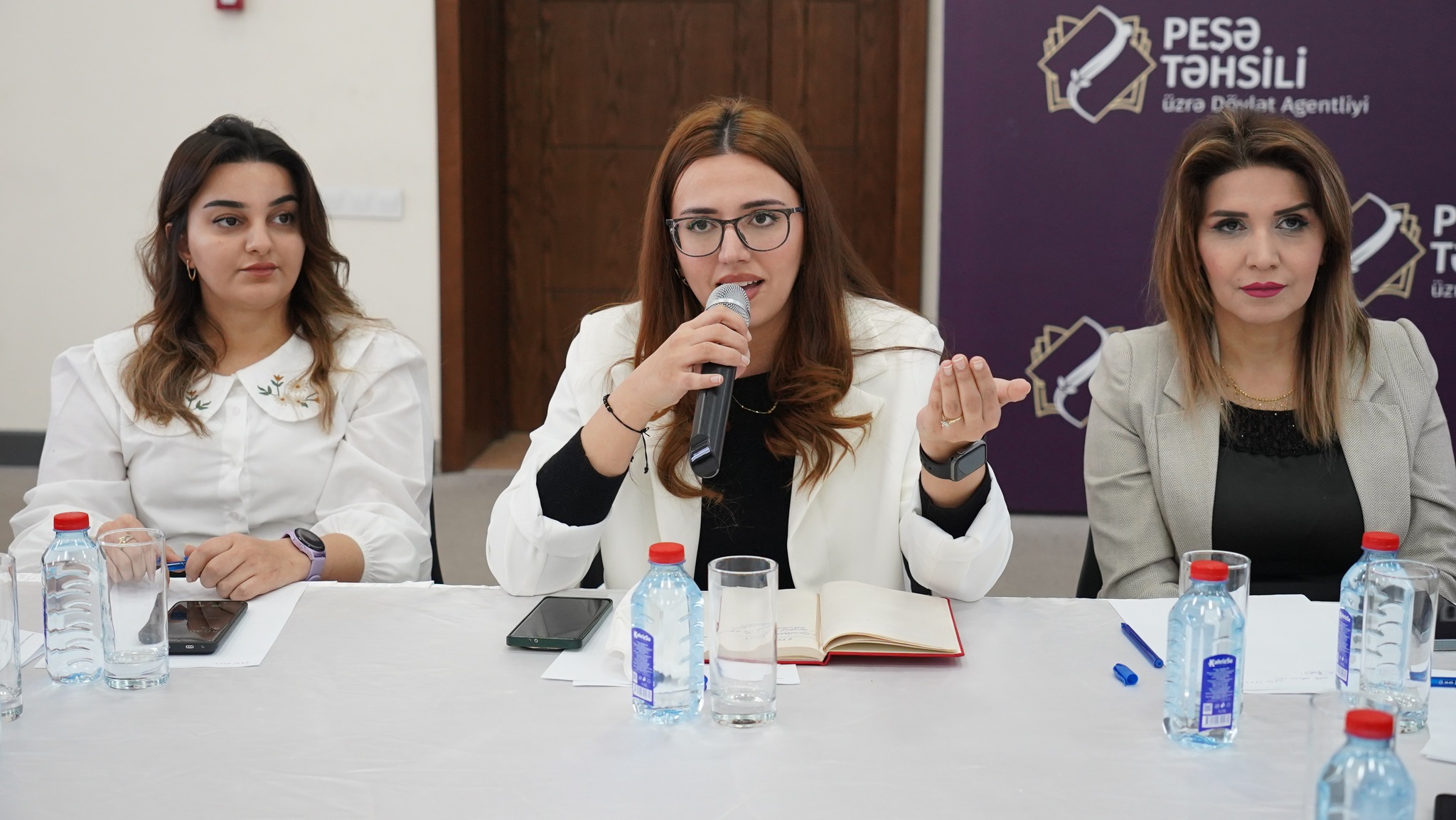 Peşəyönümü xidmətin məzmun və forma tələbləri müzakirə olunub