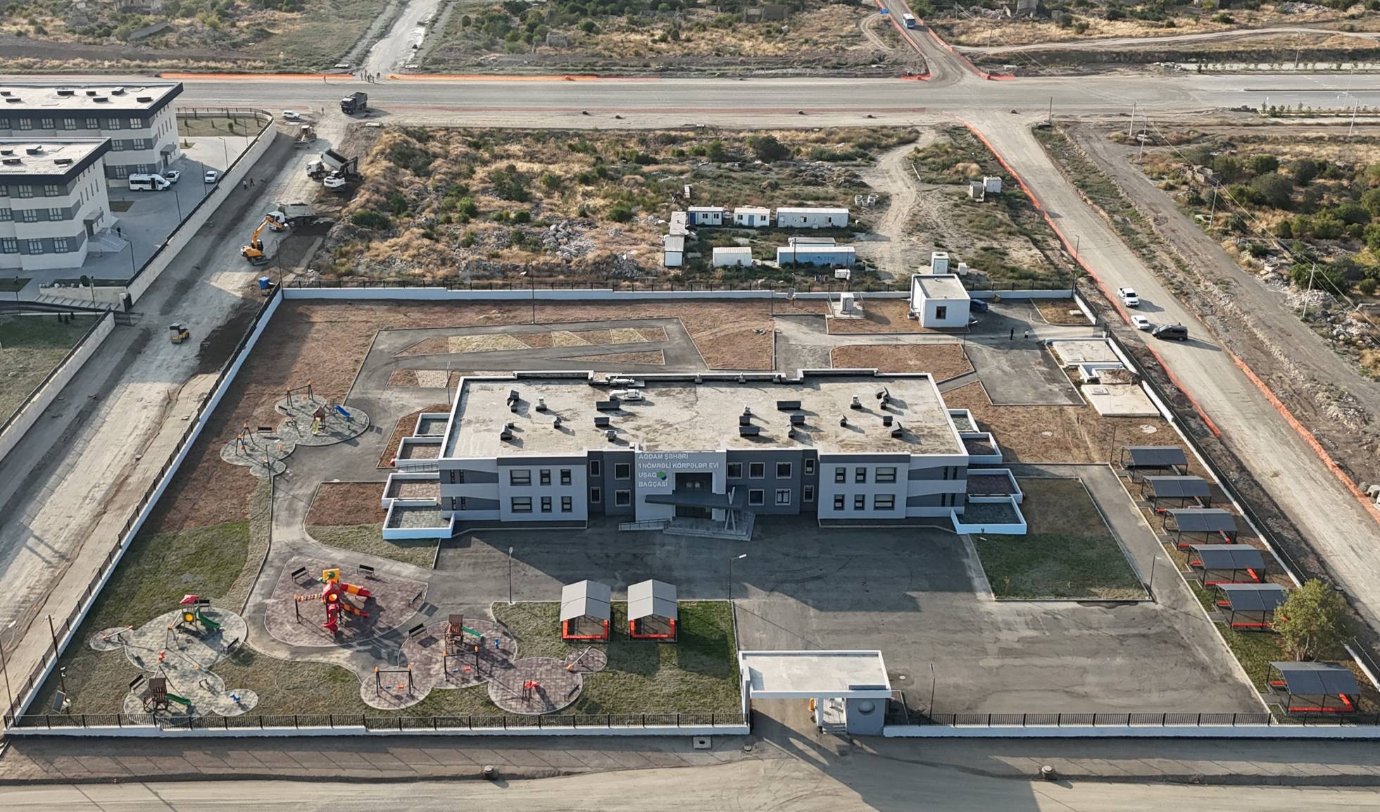 Prezident İlham Əliyev Ağdamda körpələr evi-uşaq bağçasının açılışında iştirak edib