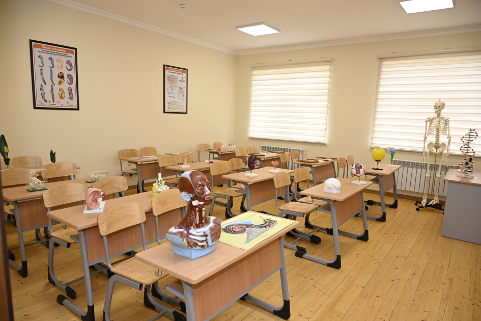 Prezident İlham Əliyev İsmayıllı şəhərində “Talıstan” liseyinin binasının açılışında iştirak edib