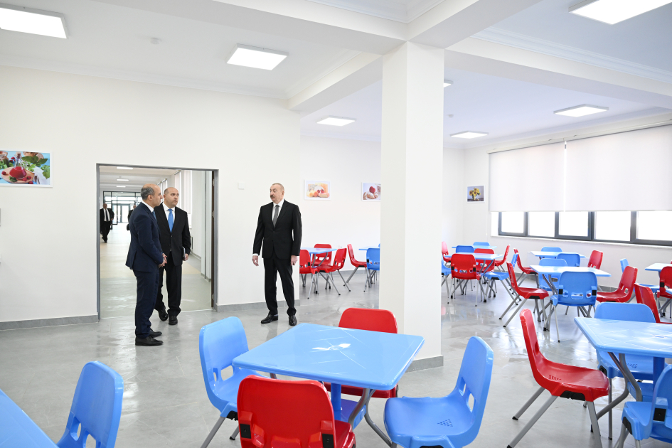 Prezident  Ağdamda Kəngərli kənd tam orta məktəbinin binasının açılışında iştirak edib