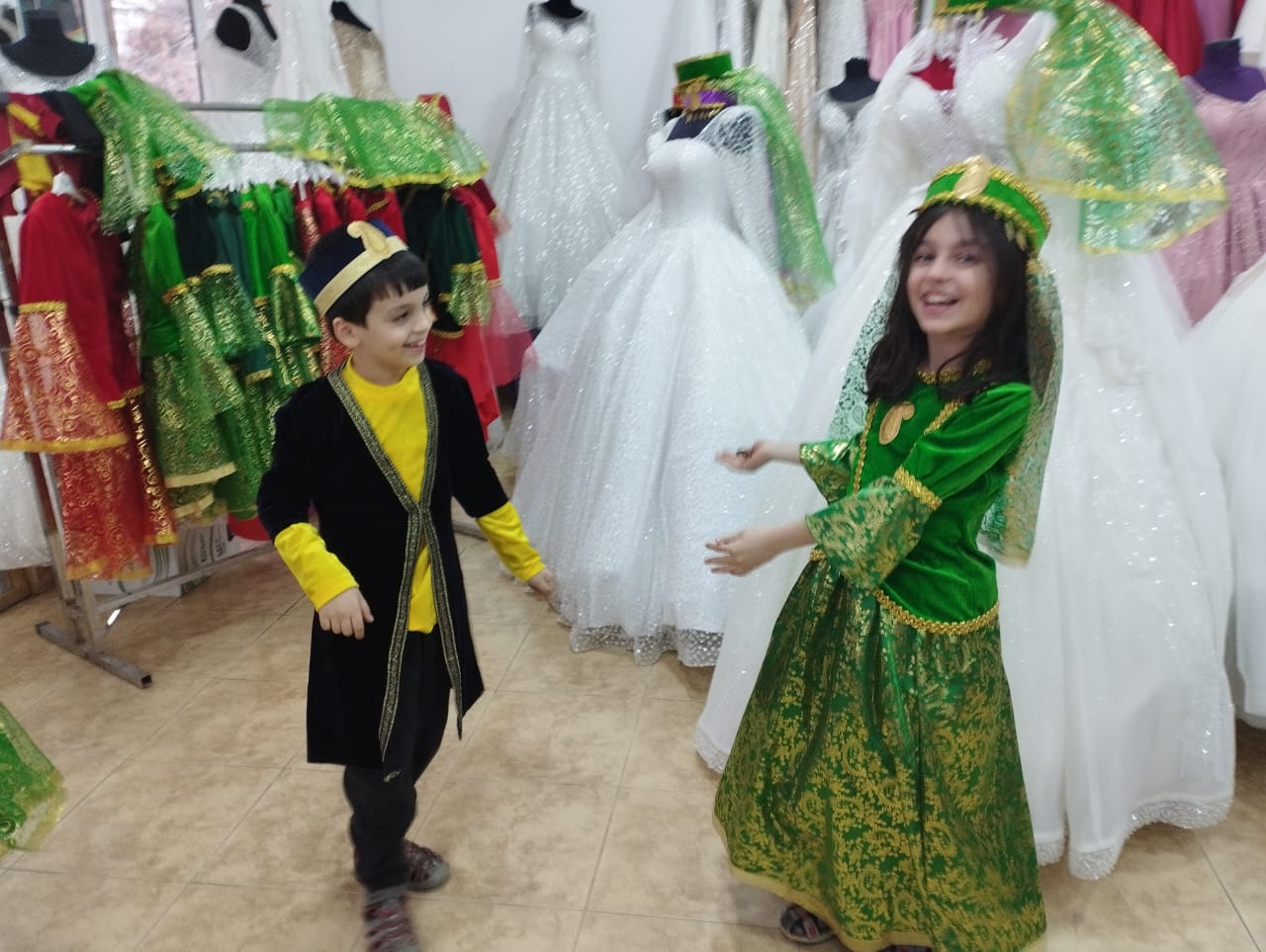 Proqramlaşdırma, idman, rəsm, yutub və kiçik Məryəm...