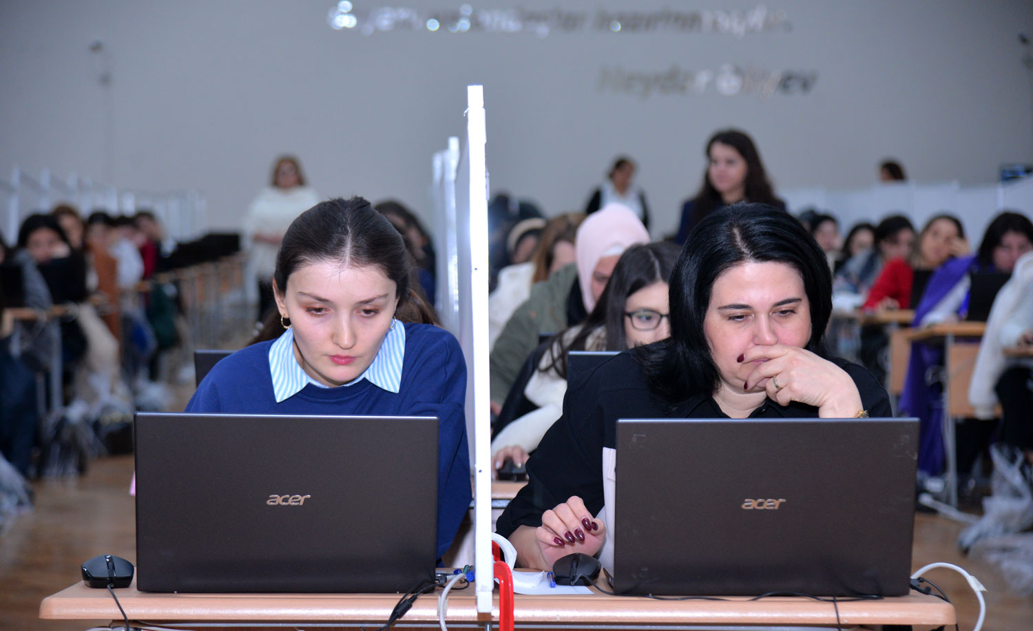 Psixoloqların işə qəbulu müsabiqəsinin test imtahanı keçirilib