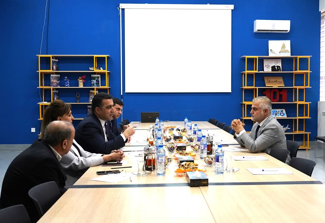 “Qarabağ” futbol klubunun prezidenti ilə peşə təhsilinin inkişafına dair görüş keçirilib 