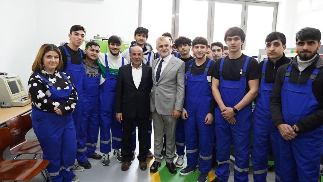 “Qarabağ” futbol klubunun prezidenti ilə peşə təhsilinin inkişafına dair görüş keçirilib