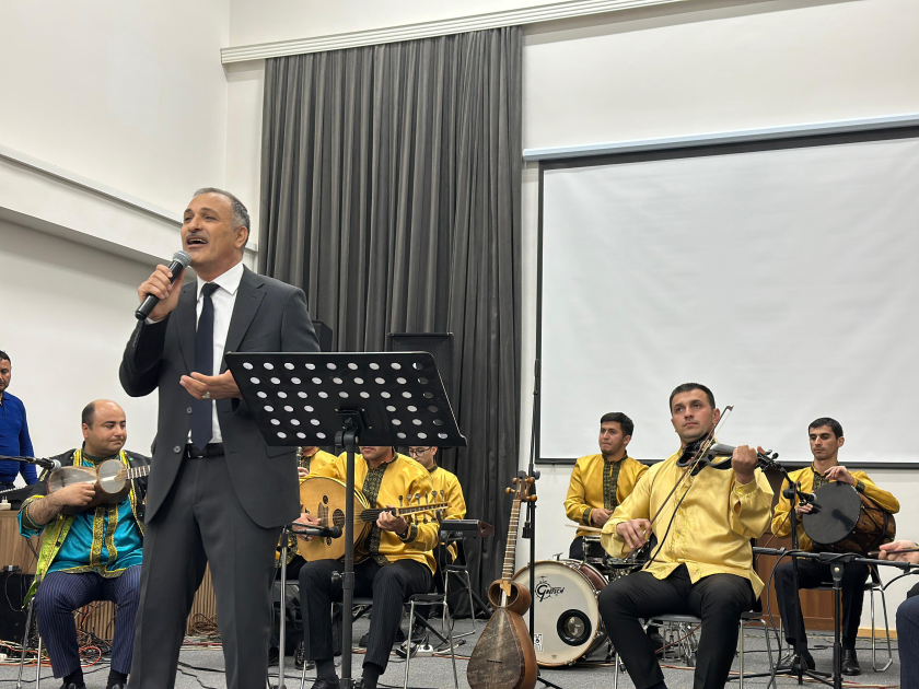 Qarabağ Universitetində Firuz Səxavətin konserti olub 