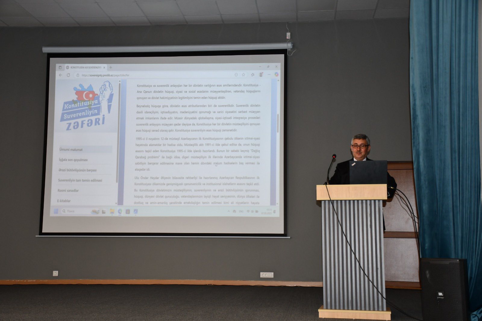 Qarabağ Universitetində Heydər Əliyev irsinə dair konfrans keçirilib