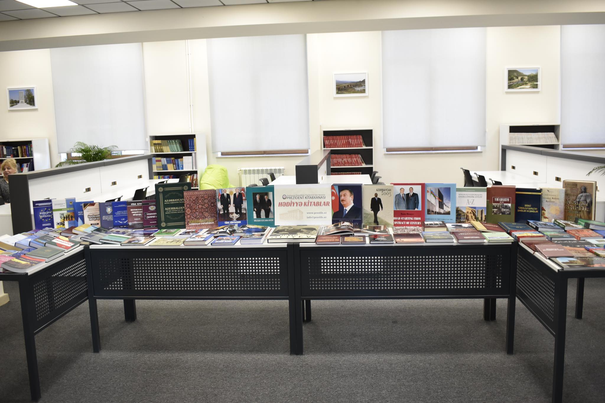 Qarabağ Universitetində Heydər Əliyev irsinə dair konfrans keçirilib