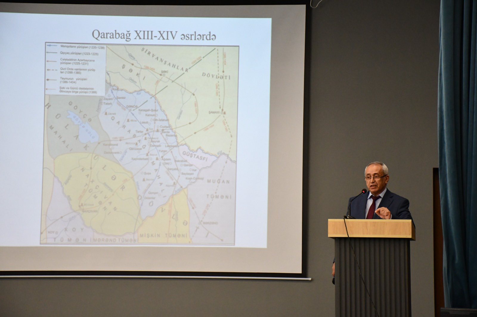 Qarabağ Universitetində Heydər Əliyev irsinə dair konfrans keçirilib