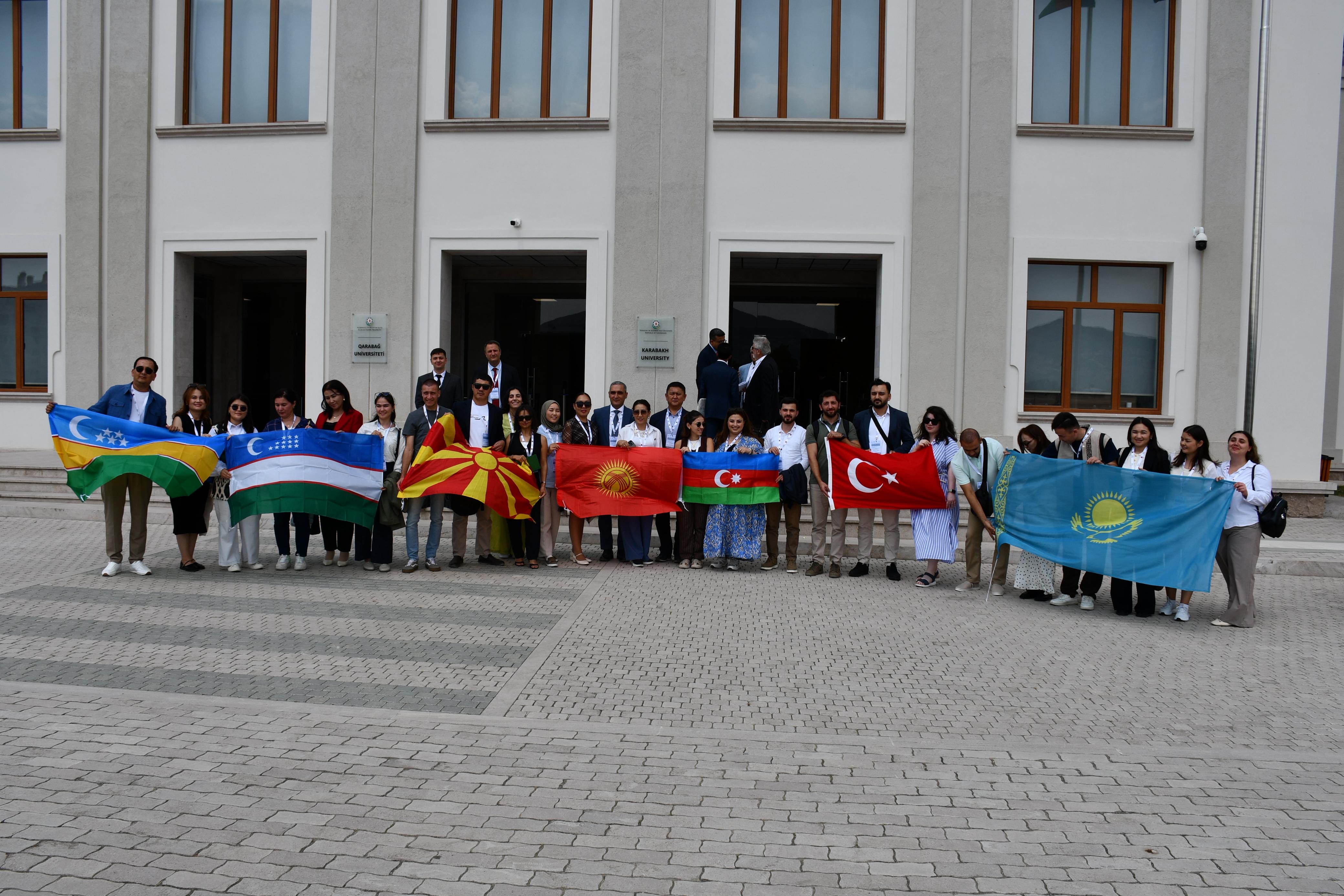 Qarabağ Universitetində keçirilən VII Türkoloji “Yay məktəbi” başa çatıb