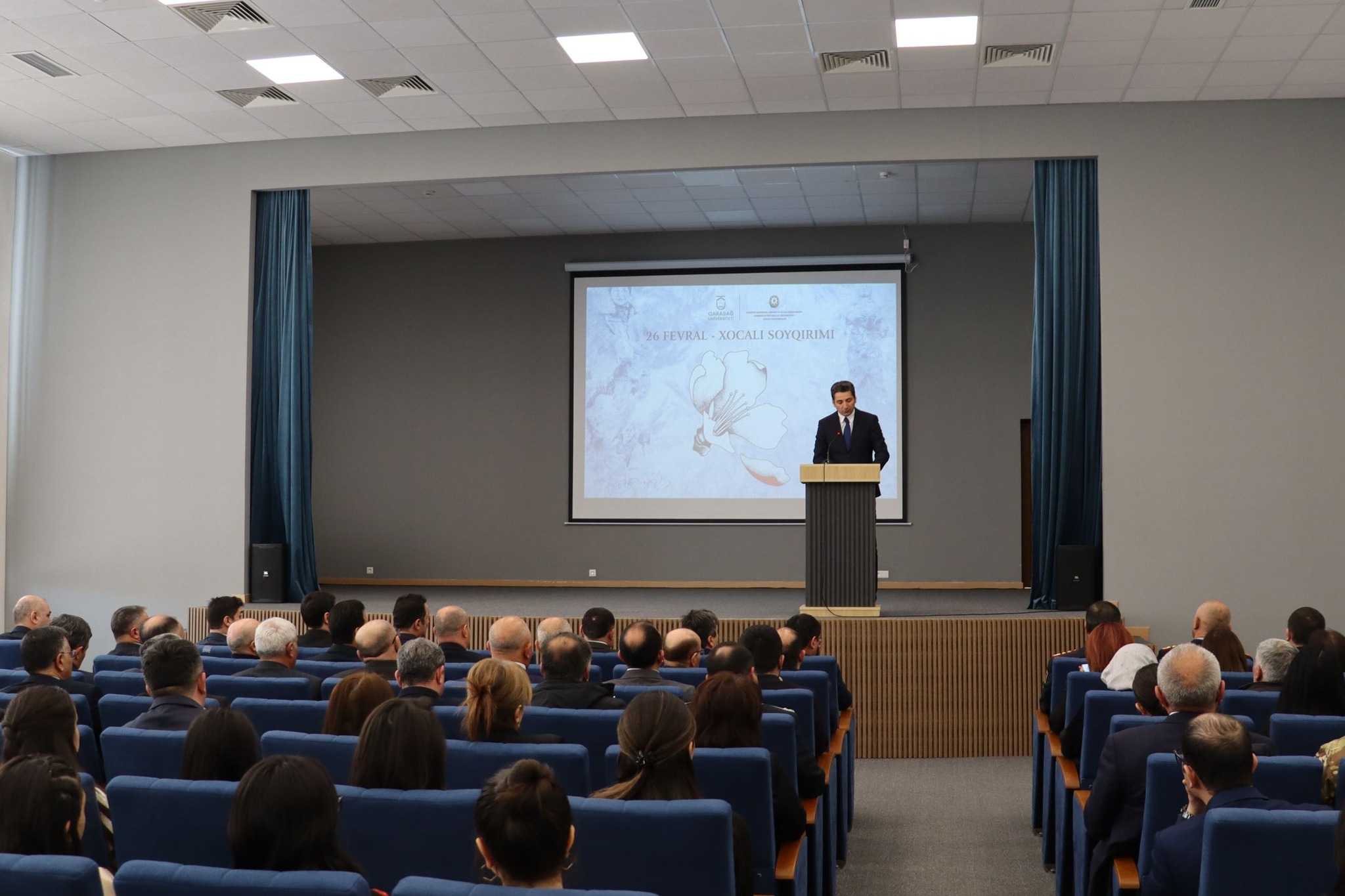 Qarabağ Universitetində Xocalı soyqırımının 33-cü ildönümünə həsr olunmuş anım tədbiri keçirilib 