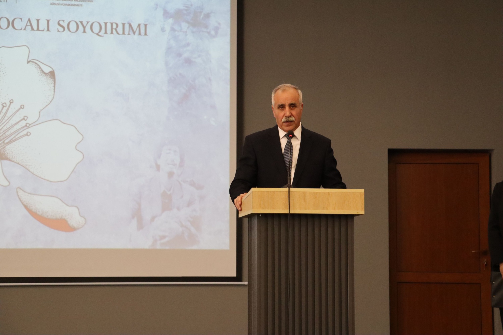 Qarabağ Universitetində Xocalı soyqırımının 33-cü ildönümünə həsr olunmuş anım tədbiri keçirilib