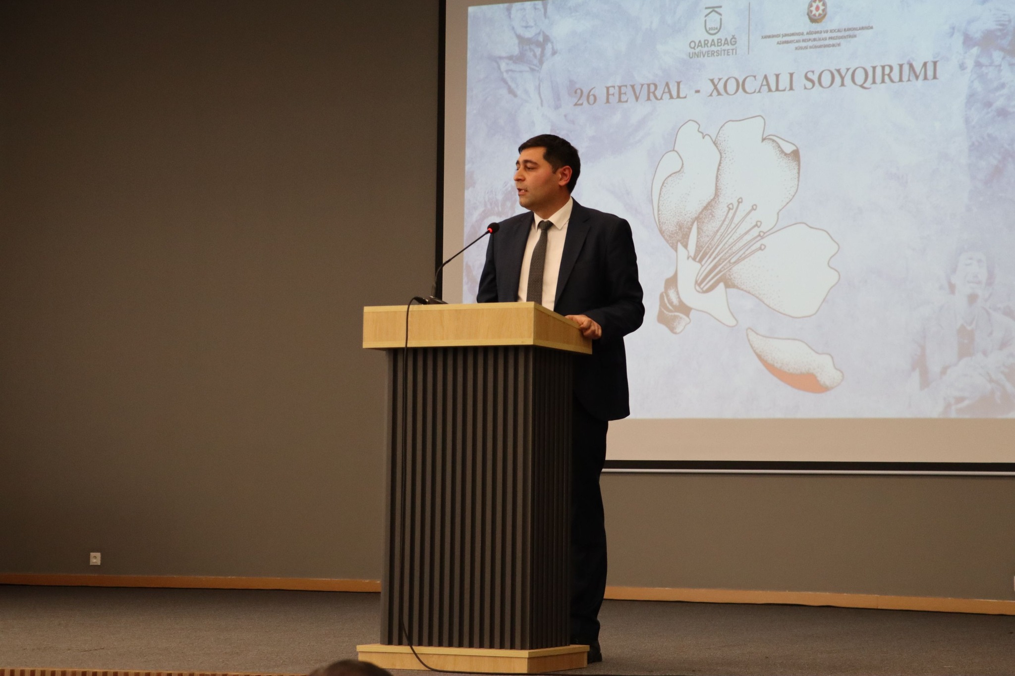 Qarabağ Universitetində Xocalı soyqırımının 33-cü ildönümünə həsr olunmuş anım tədbiri keçirilib