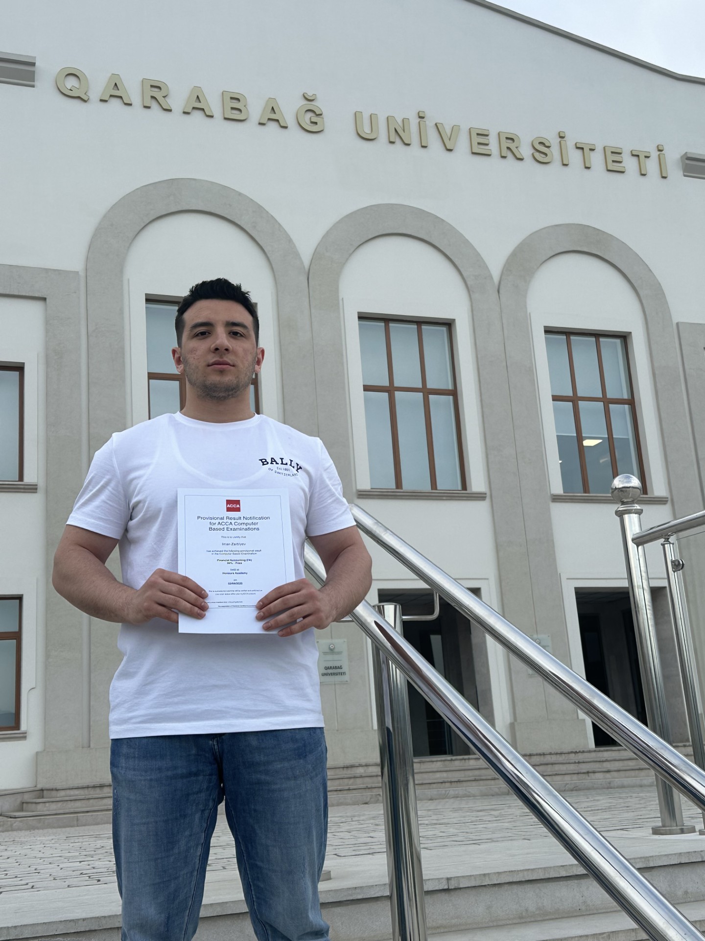 Qarabağ Universitetinin 3 tələbəsi böyük uğura imza atdı