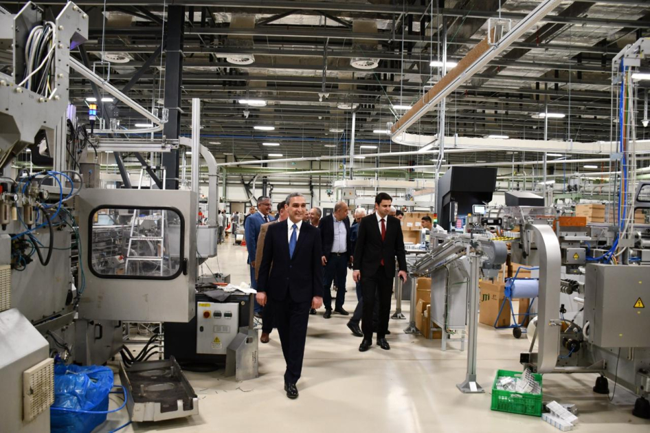 Qarabağ Universitetinin nümayəndə heyəti Ağdam Sənaye Parkına səfər edib 