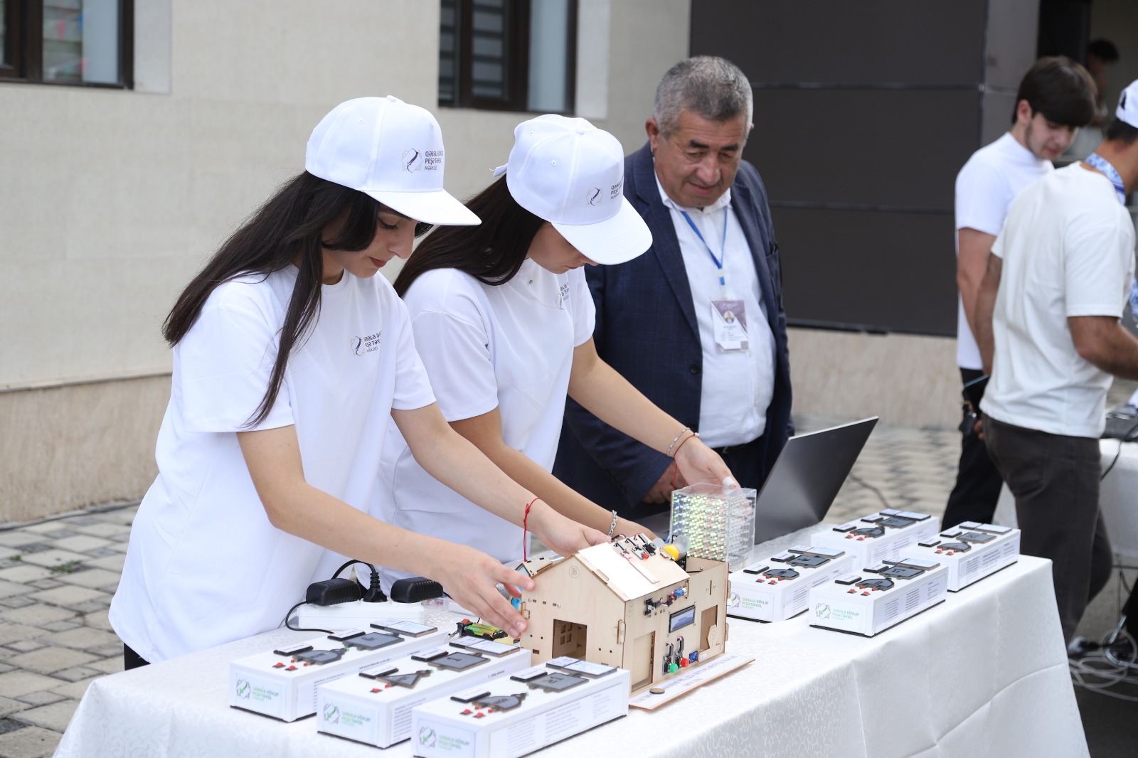 Qəbələ Dövlət Peşə Təhsil Mərkəzində “Açıq Qapı" günü keçirilib