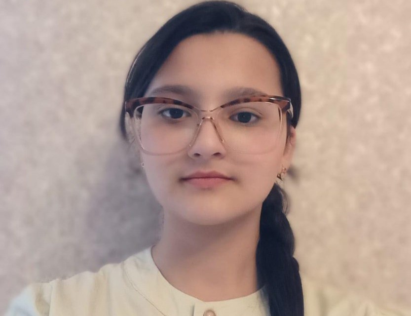 Qəbul imtahanında maksimum nəticə göstərən Çiçək: Hədəfim hüquqşünas olmaqdır 