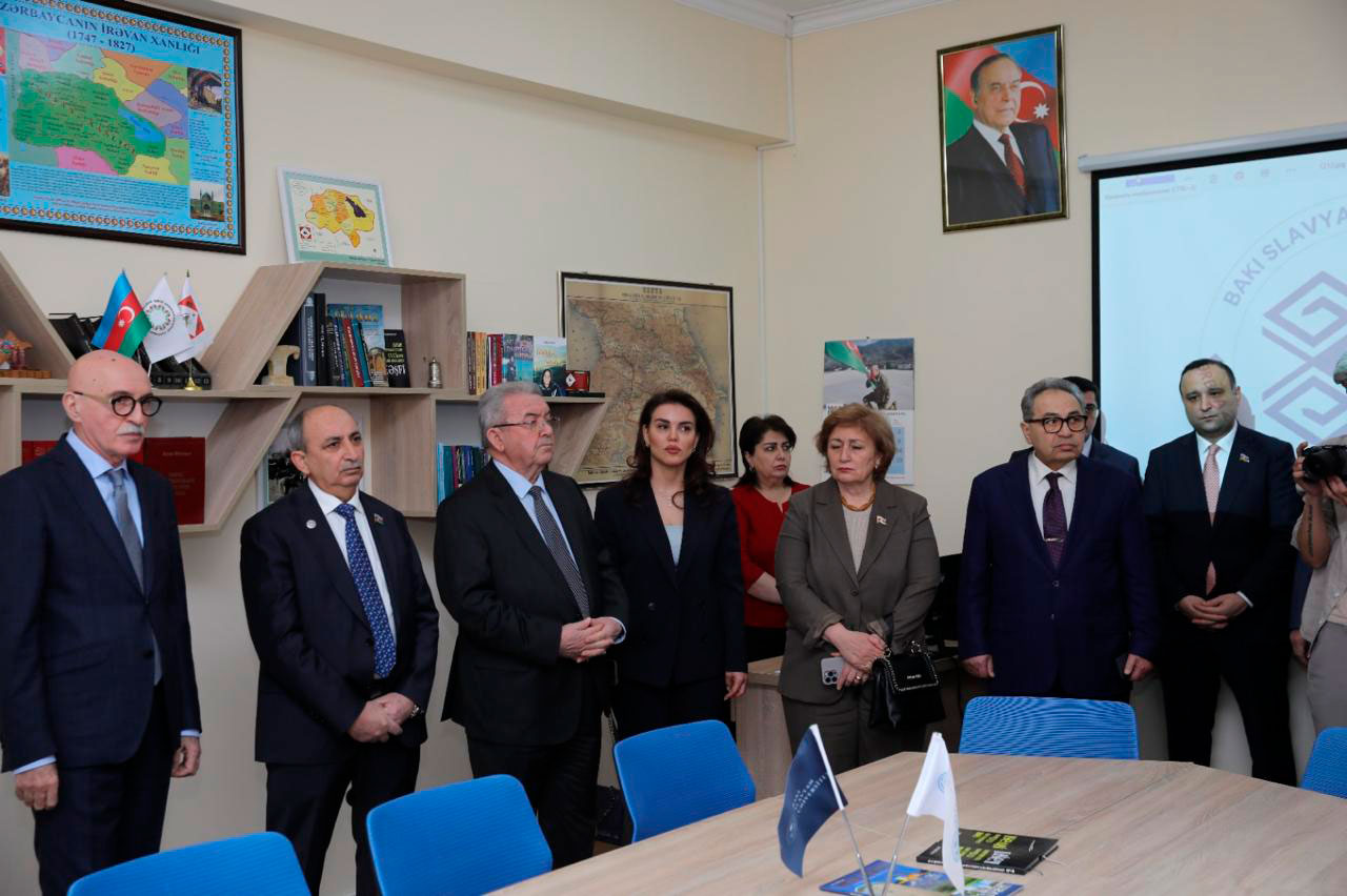 “Qərbi Azərbaycan tədqiqatlarda: çağırışlar və perspektivlər” mövzusunda elmi konfrans keçirilib