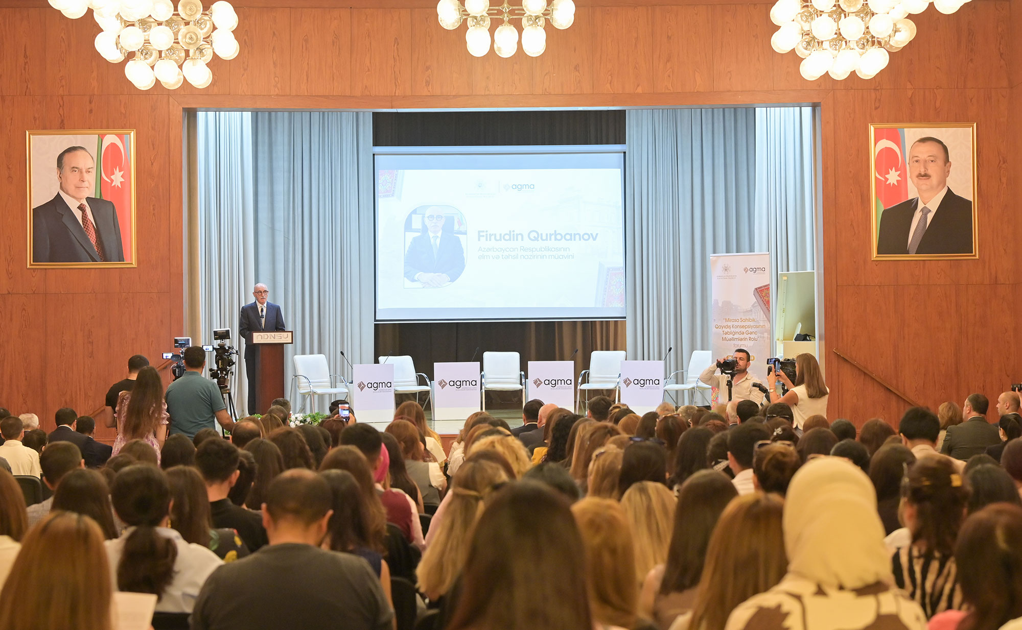 “Qərbi Azərbaycana qayıdış” mövzusuna həsr olunmuş forum keçirilib