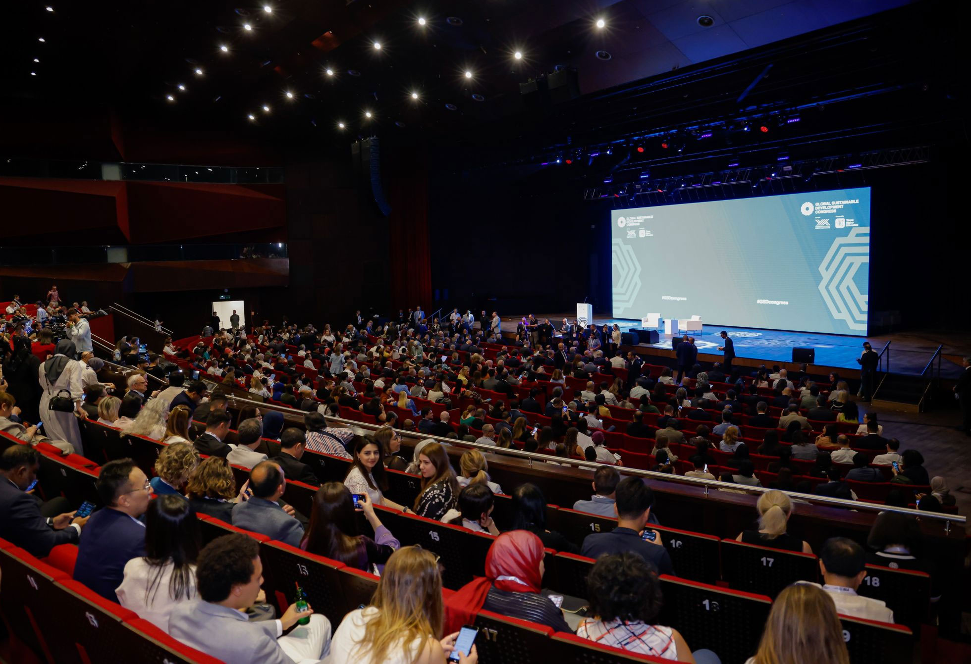 “Qlobal Dayanıqlı İnkişaf Konqresi”ndə Azərbaycanın elm və təhsil sahəsi üzrə təcrübəsi paylaşılıb