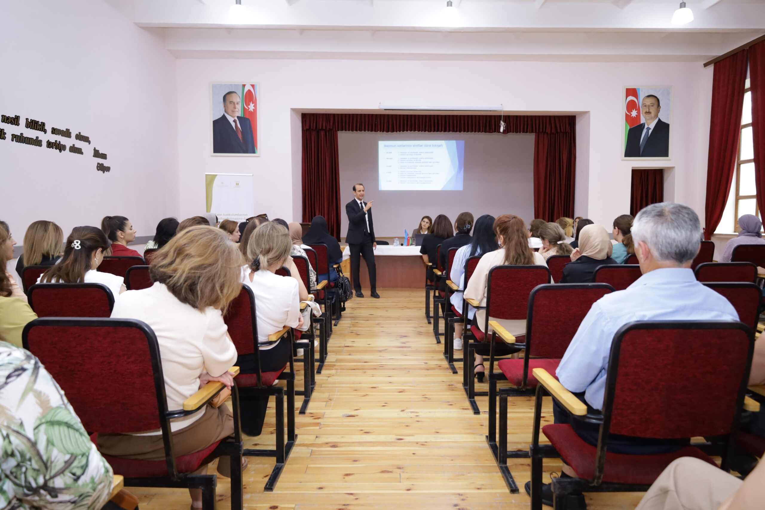 Quba-Xaçmaz regionunun müəllimlərinin kurikulumla bağlı bilikləri artırılır