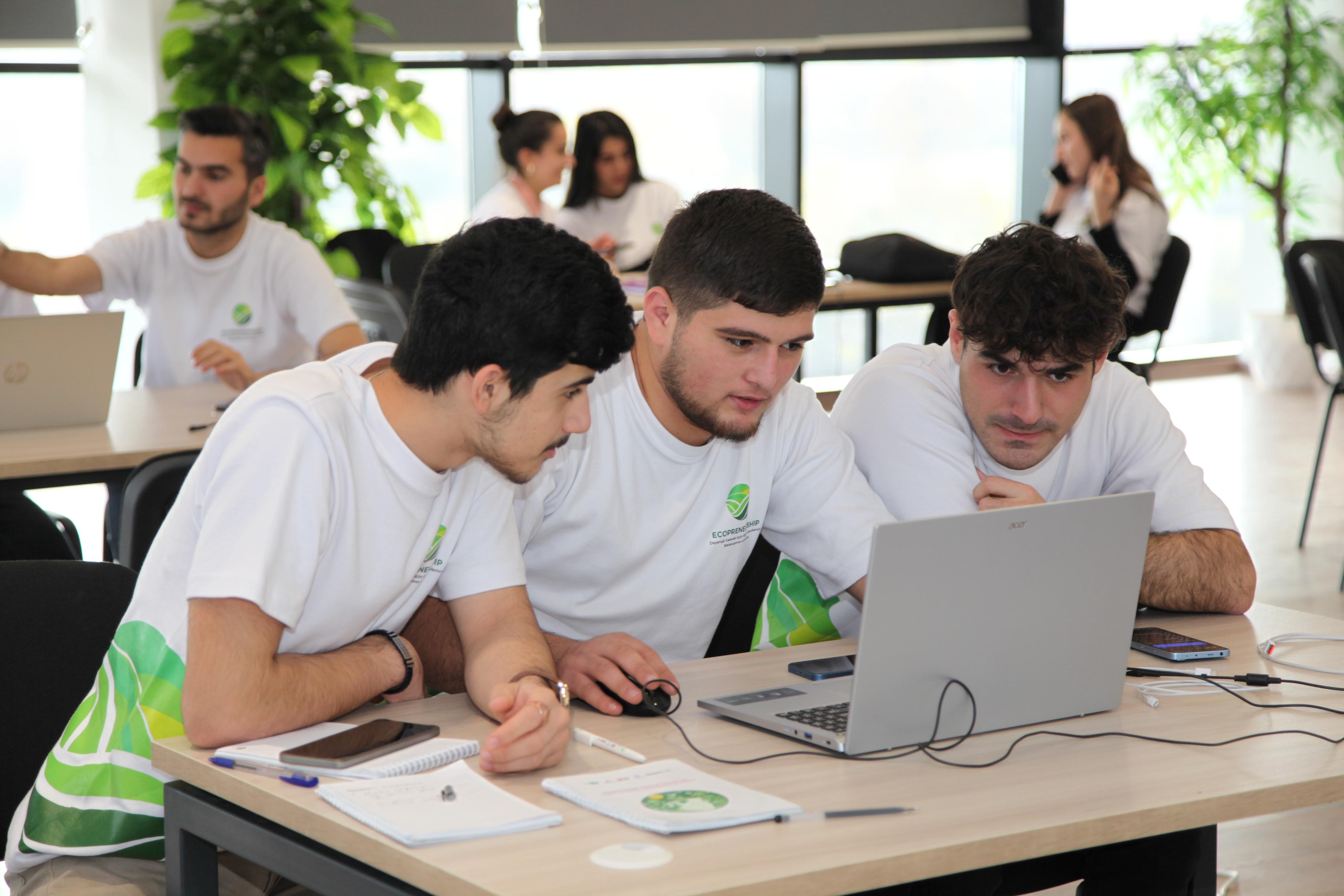 Region gənclərinin bacarıqlarının artırılması ilə bağlı layihə yekunlaşıb