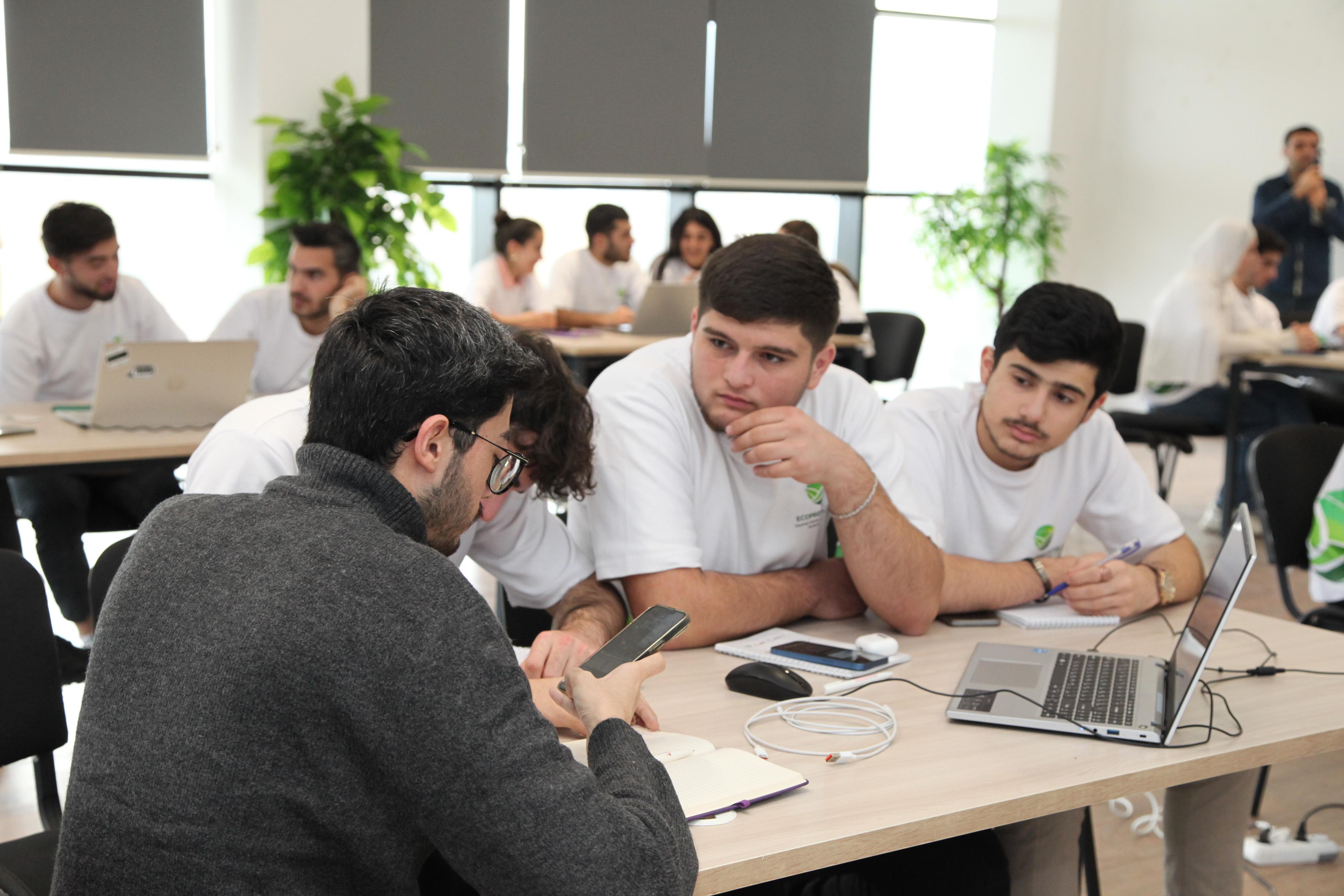 Region gənclərinin bacarıqlarının artırılması ilə bağlı layihə yekunlaşıb