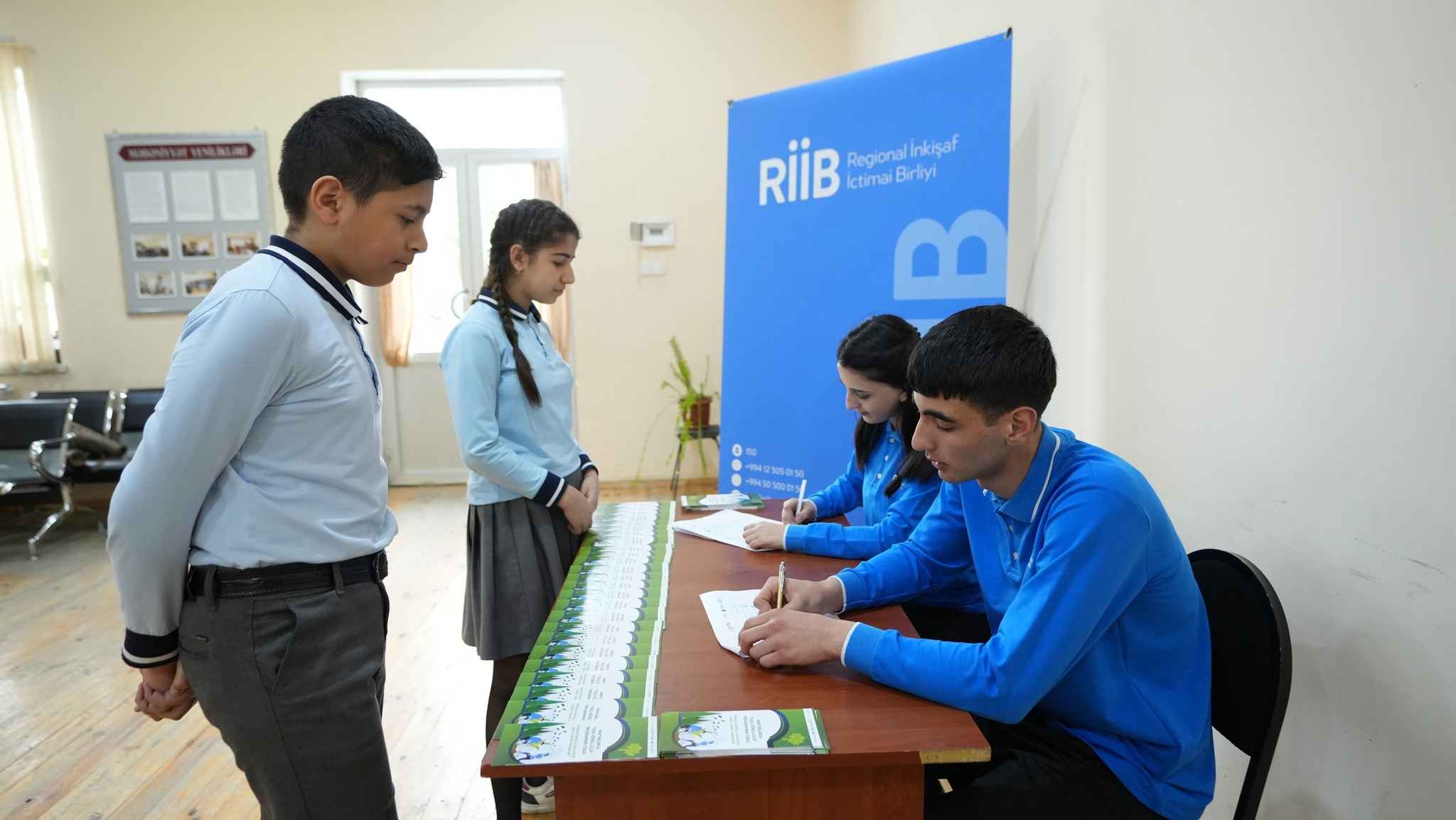 Region məktəblərində iqlim dəyişikliyi ilə bağlı təlimlər keçirilib