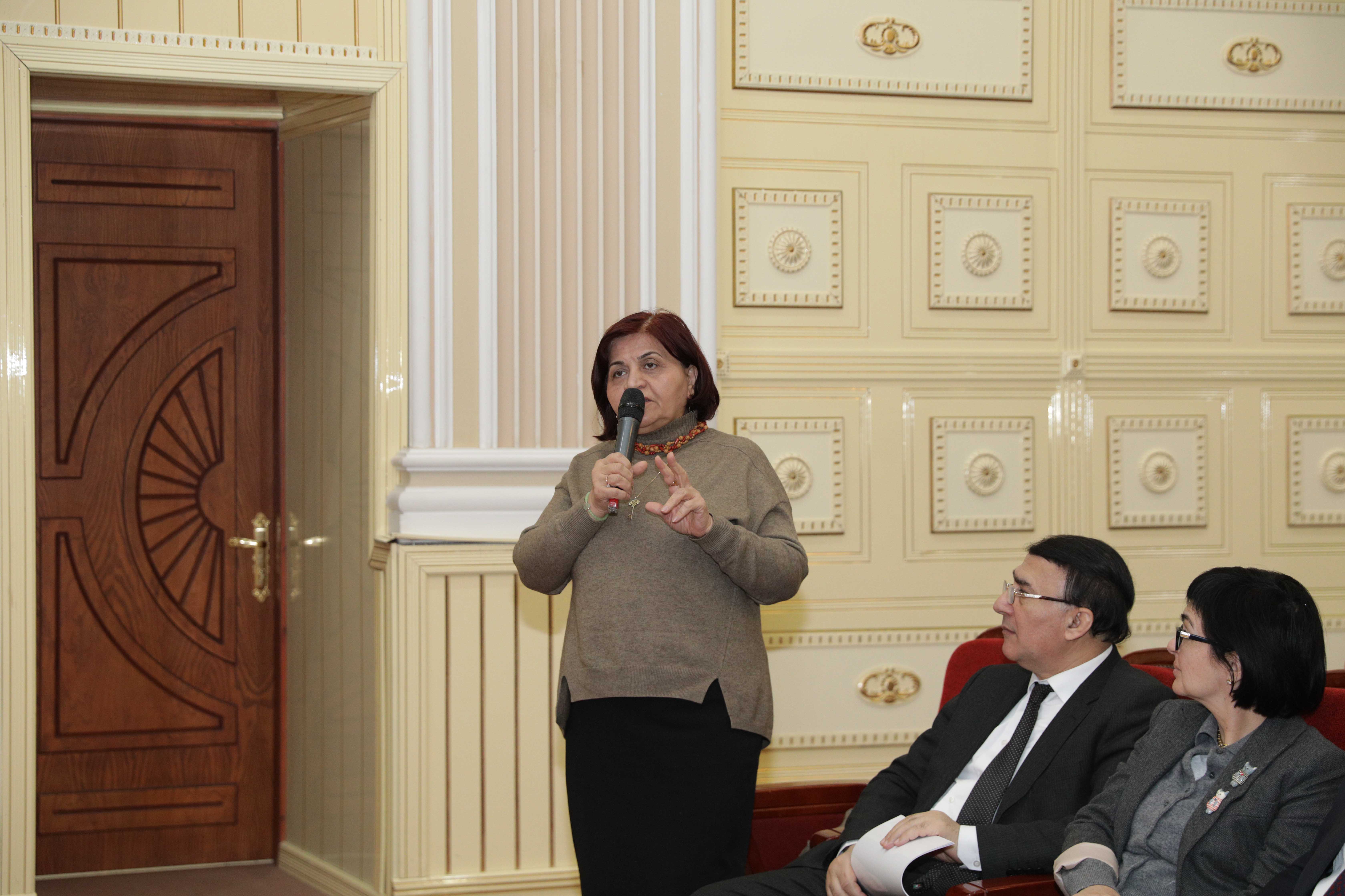 Rektor: Dünyanın tanınmış univesitetlərinin təcrübəsi əsasında ixtisaslaşmaların yeni siyahısı hazırlanır