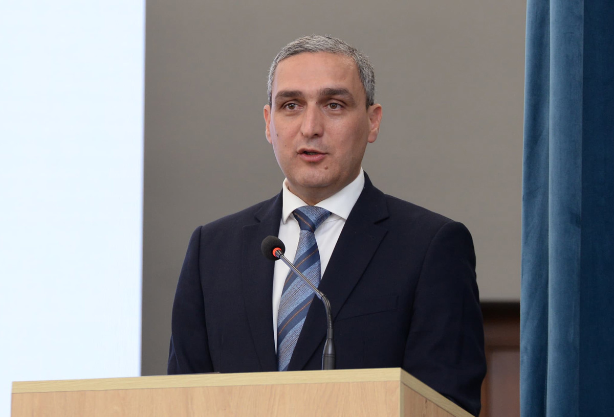 Rektor: Qarabağ Universitetinin tələbələri akademik ingilis dili bacarıqlarına sahib olacaqlar 