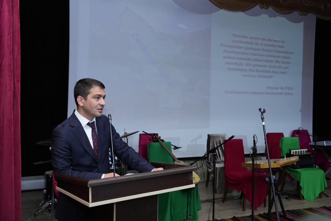 Rektor: Uzun illər gizli saxlanılan, təhrif edilmiş hadisələr əsl qiymətini alır