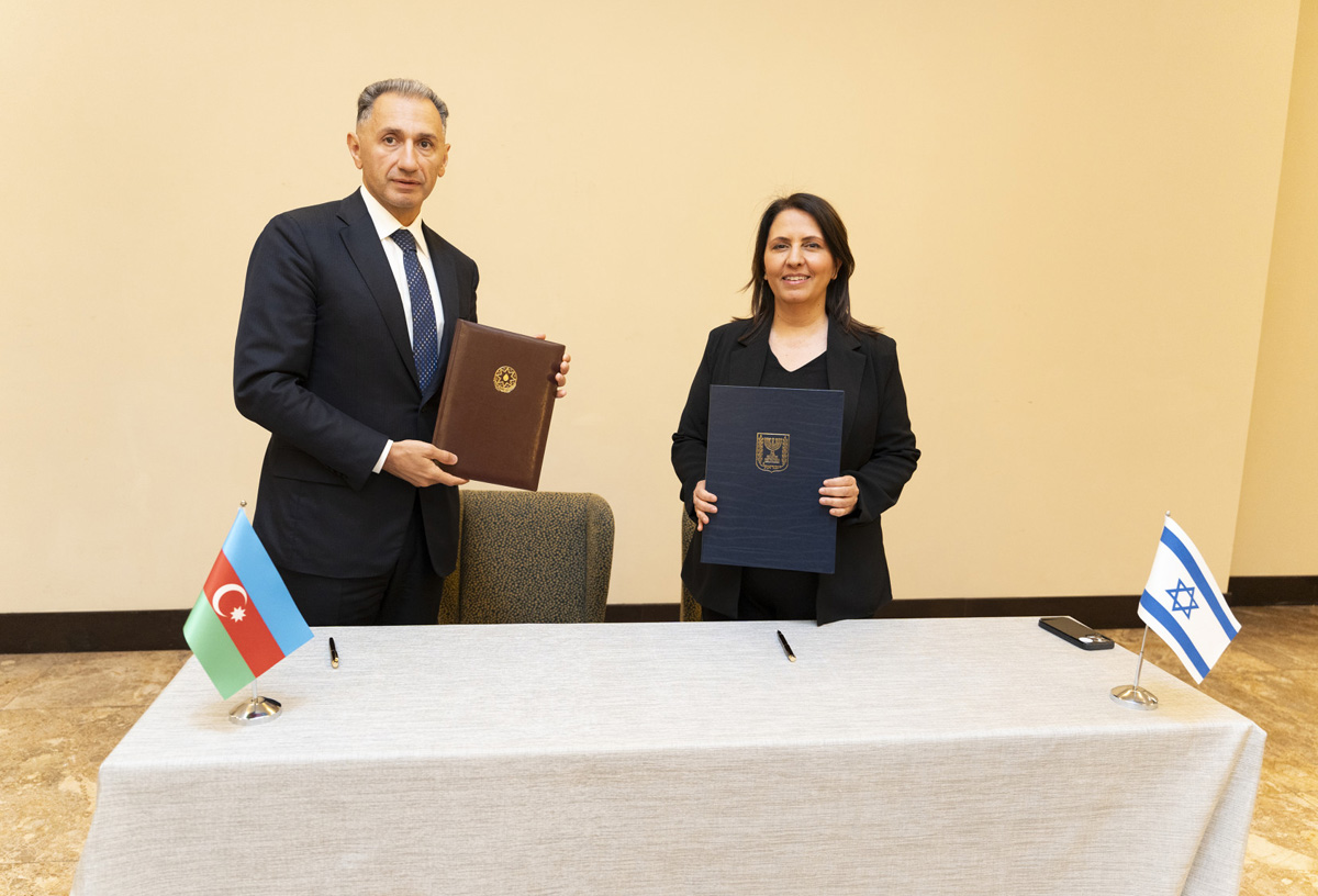 Rəqəmsal və nəqliyyat naziri İsrailin elm və texnologiya naziri ilə görüşüb 