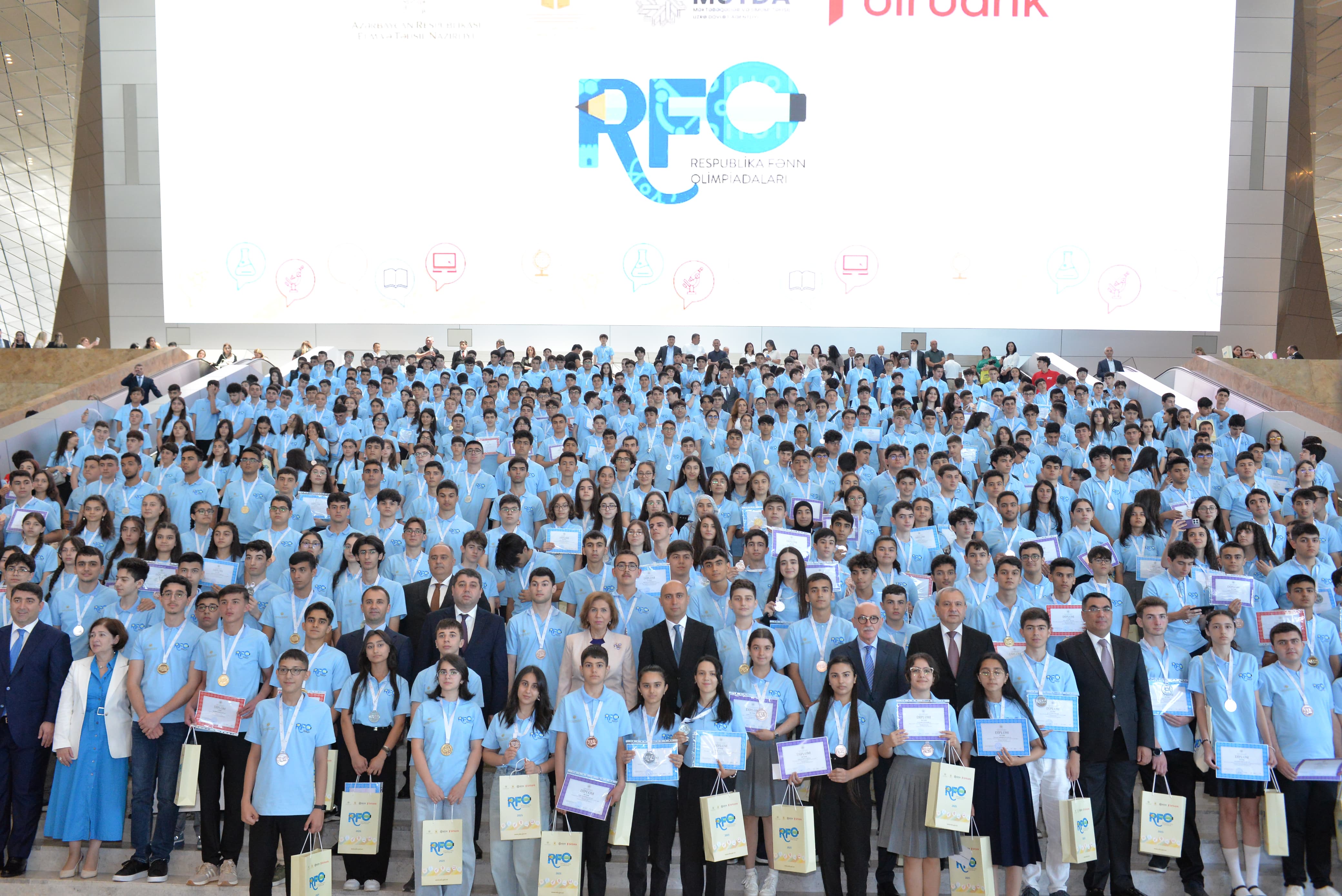 RFO qaliblərinin mükafatlandırılması mərasimi keçirilib 