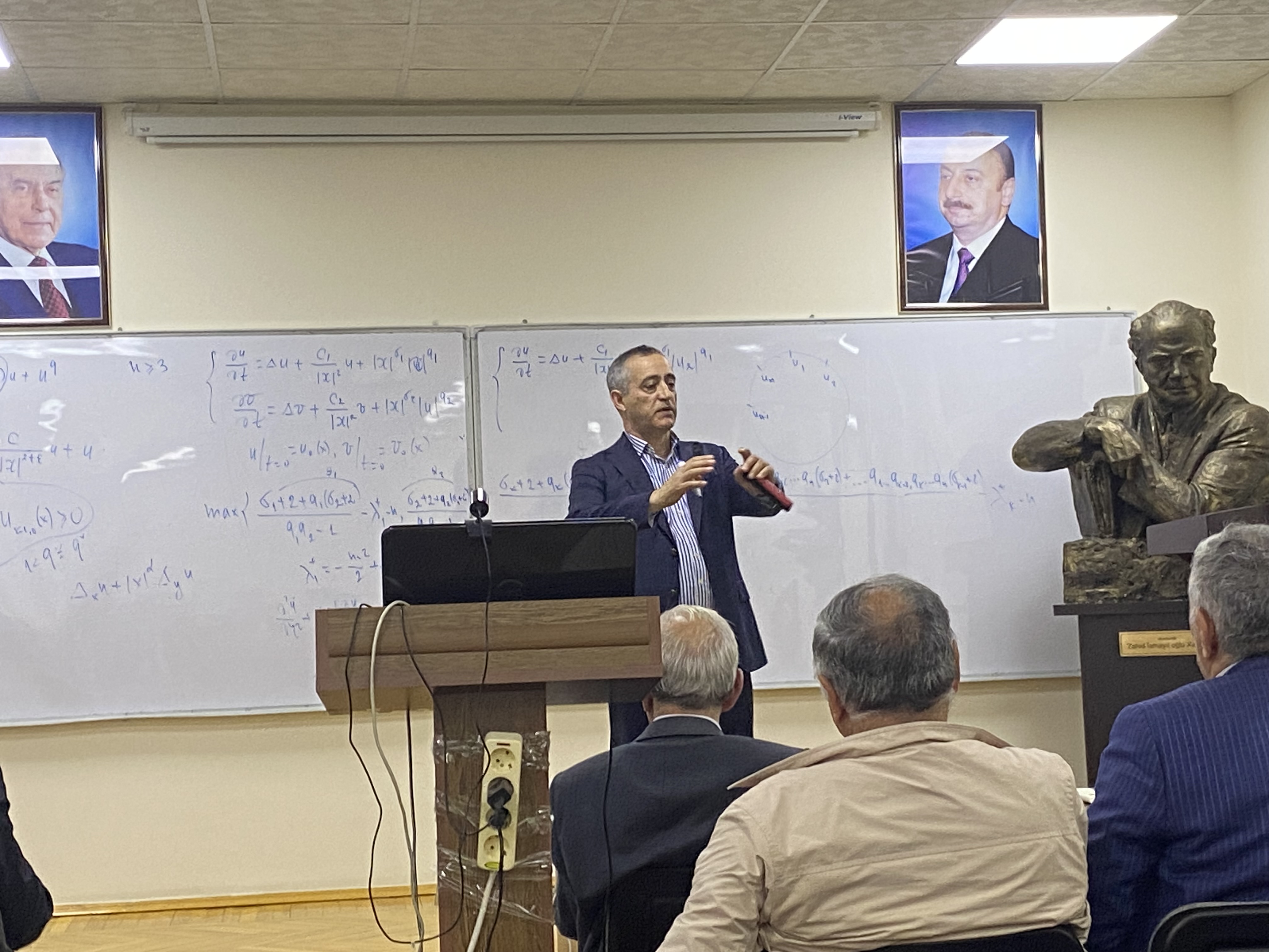 Riyaziyyat və Mexanika İnstitutunda növbəti Ümuminstitut seminarı keçirilib