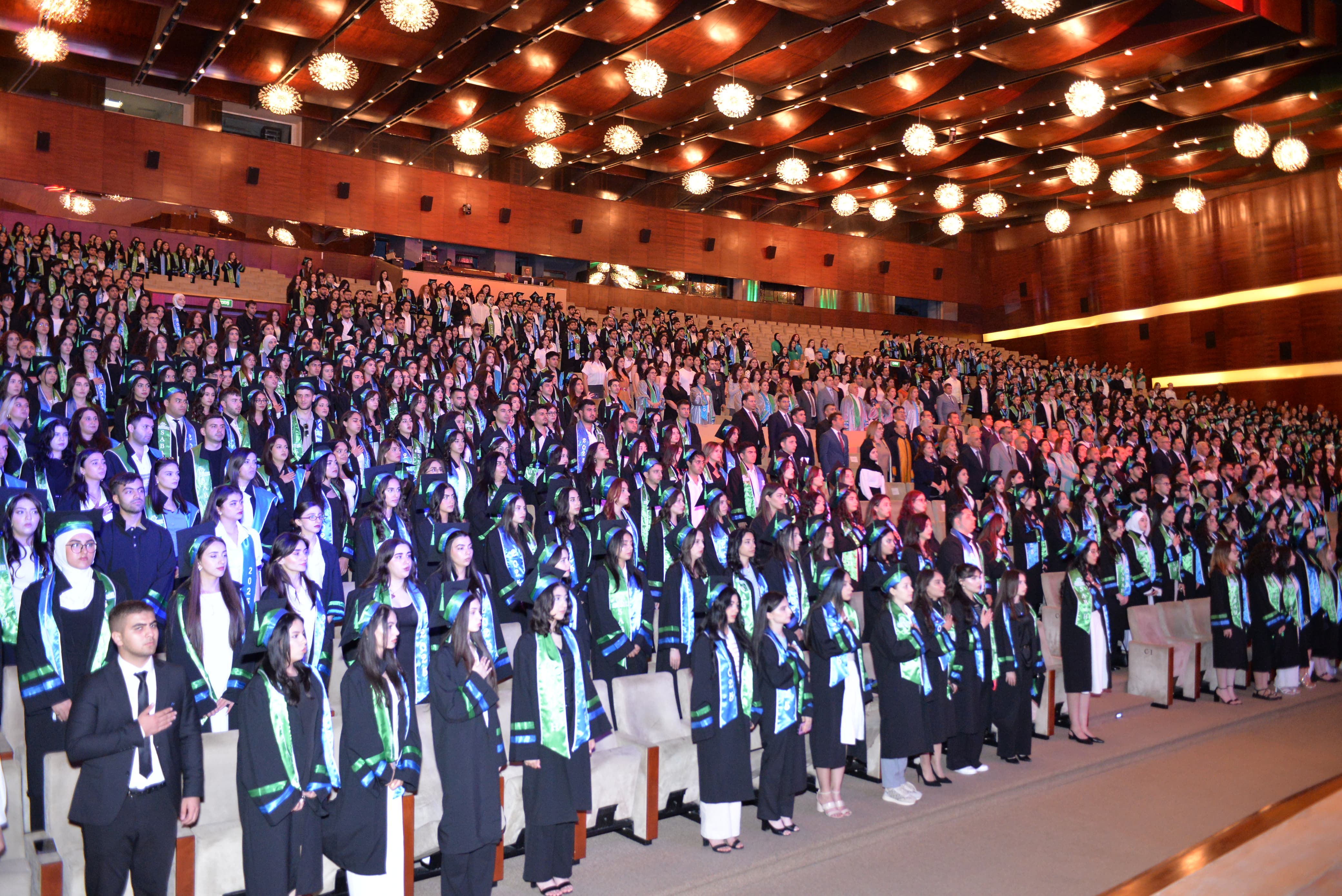 "SABAH-ın məzunu 2025” tədbiri keçirilib