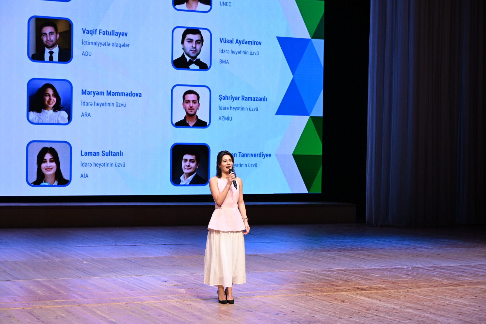 "SABAH-ın məzunu 2025” tədbiri keçirilib