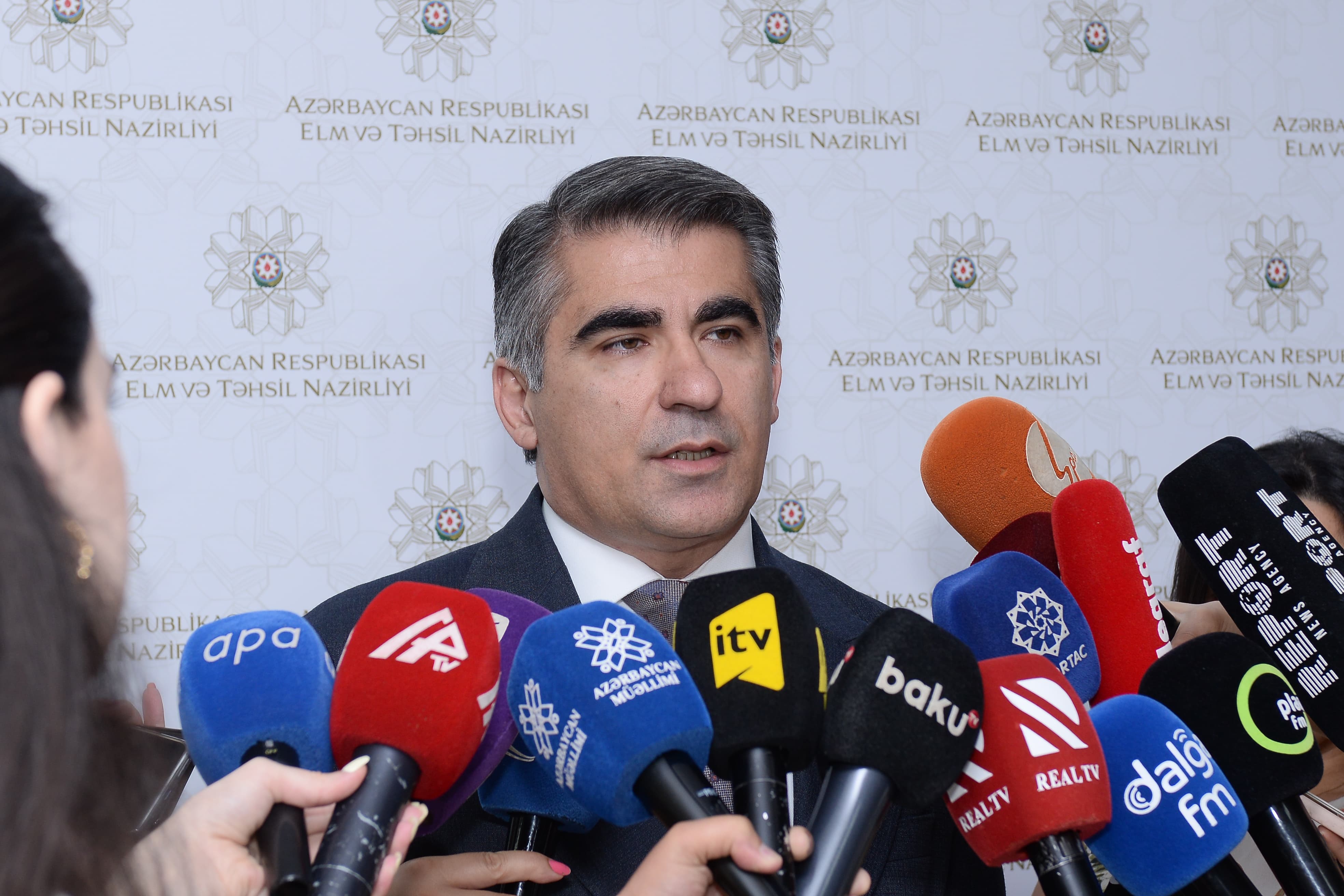 SABAH qrupları üzrə ixtisasların istiqamətləri genişlənib – Nazirin müşaviri  