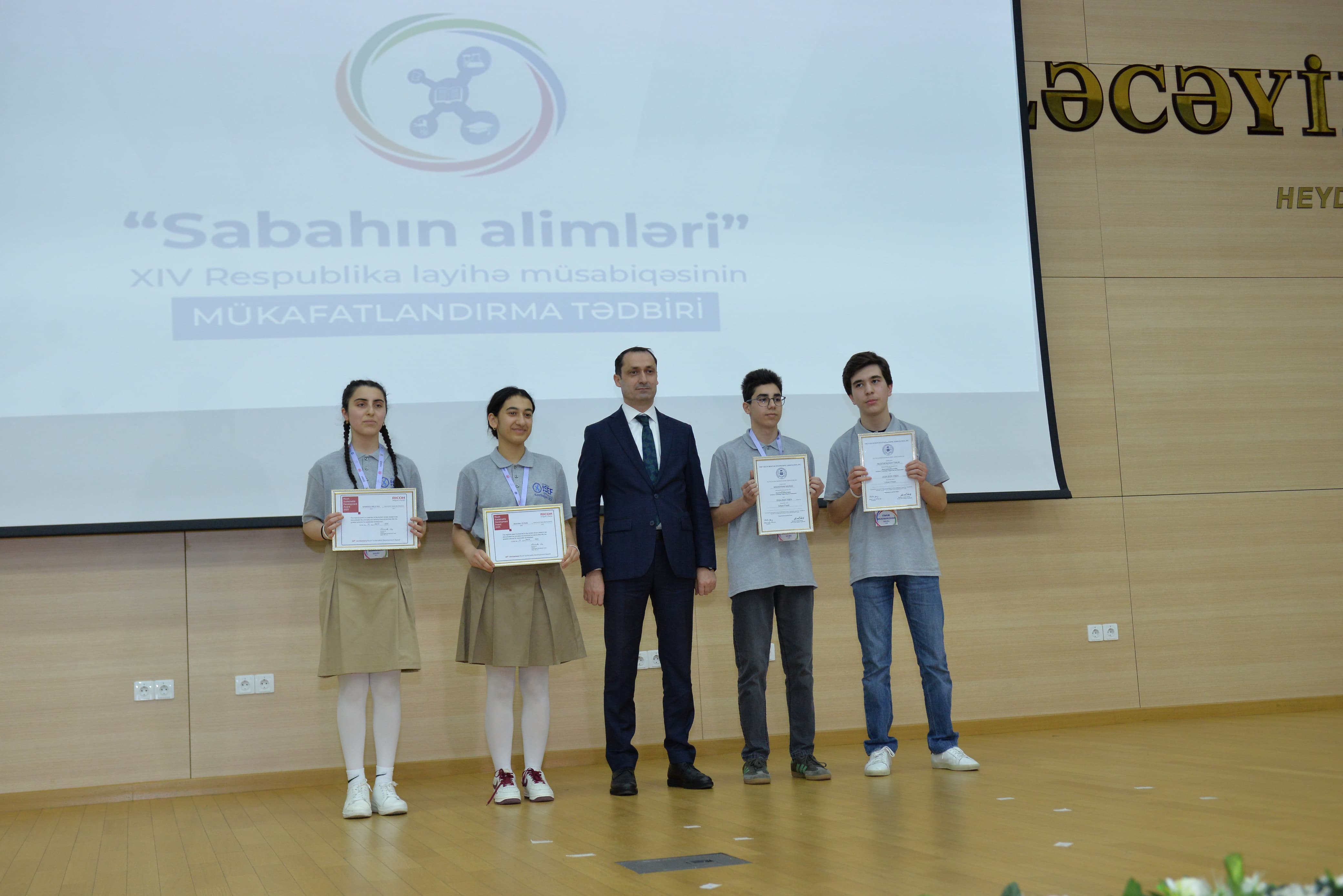 “Sabahın alimləri” XIV Respublika Layihə Müsabiqəsinin qalibləri mükafatlandırılıb