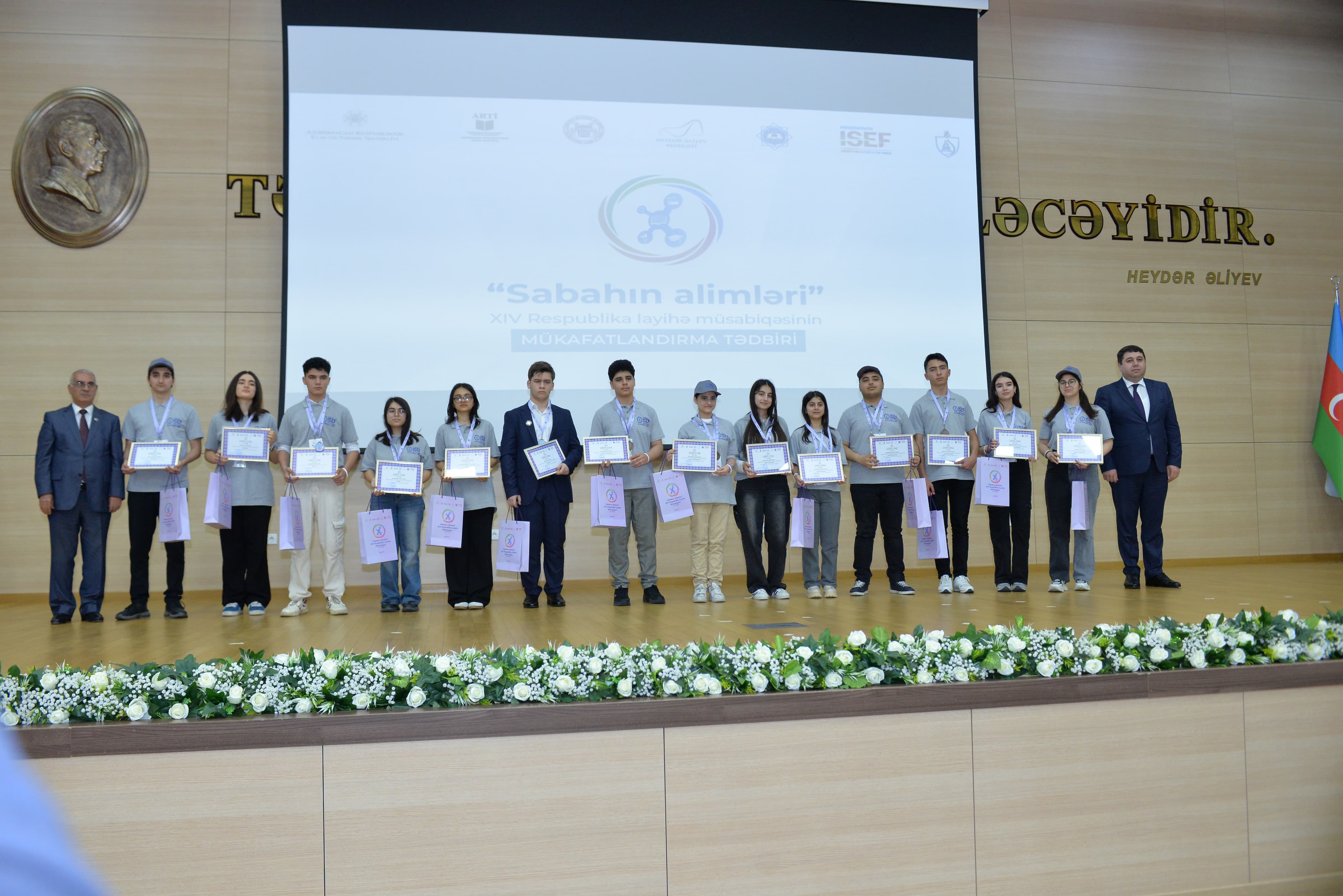 “Sabahın alimləri” XIV Respublika Layihə Müsabiqəsinin qalibləri mükafatlandırılıb