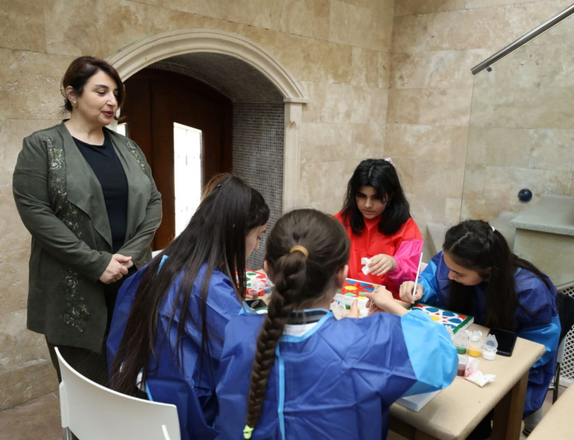 Şagirdlər “Ədibin Evi”ni ziyarət ediblər