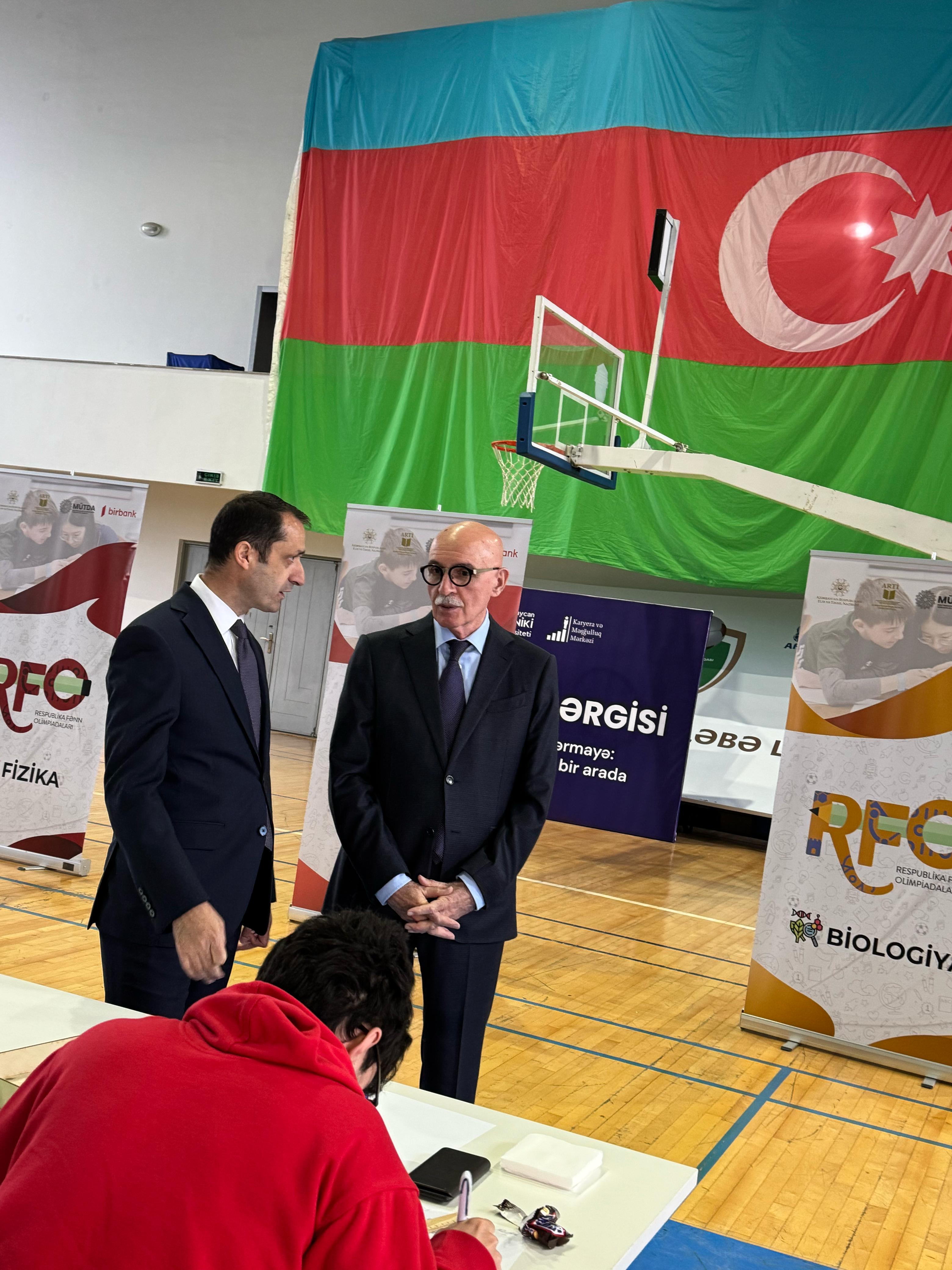 Şagirdlər olimpiada qalibi adını qazanmaq uğrunda yarışdılar – REPORTAJ