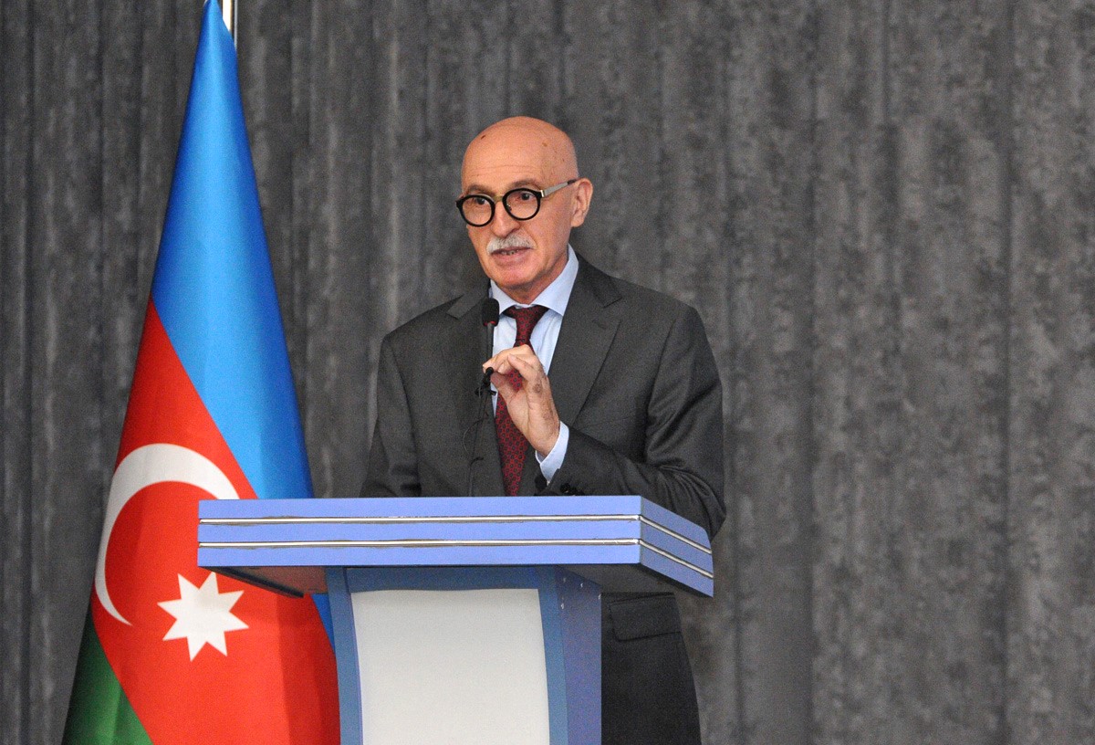 “Şagirdlərimizin beynəlxalq elmi yarışlarda nailiyyətləri artır” – Nazir müavini 