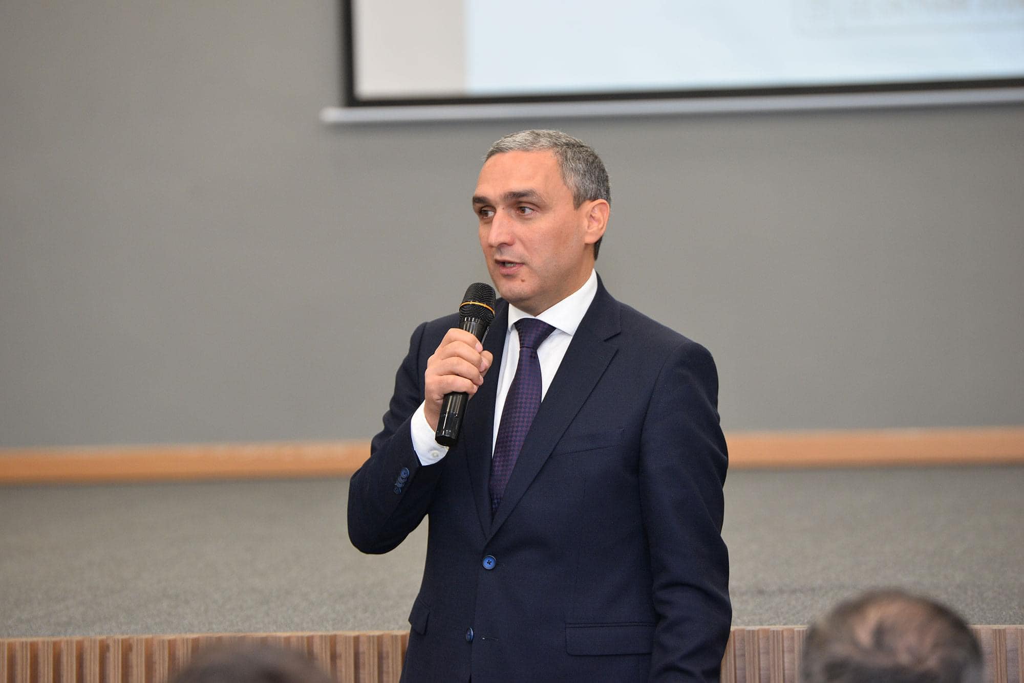 Şahin Bayramov: Qısamüddətli təhsil proqramları üzərində işləyirik 