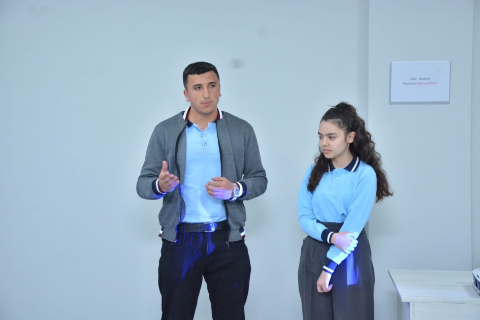 Şamaxıda “Yol hərəkəti qaydalarının öyrənilməsi” mövzusunda şagirdlərlə görüş olub