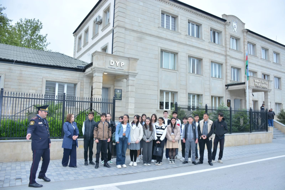 Şamaxıda “Yol hərəkəti qaydalarının öyrənilməsi” mövzusunda şagirdlərlə görüş olub